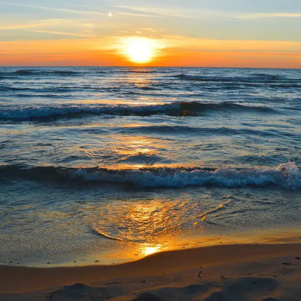 It’s Not Just WHAT You Eat: 5 Tips for Reducing Midriff Bulge by How and When You Eat