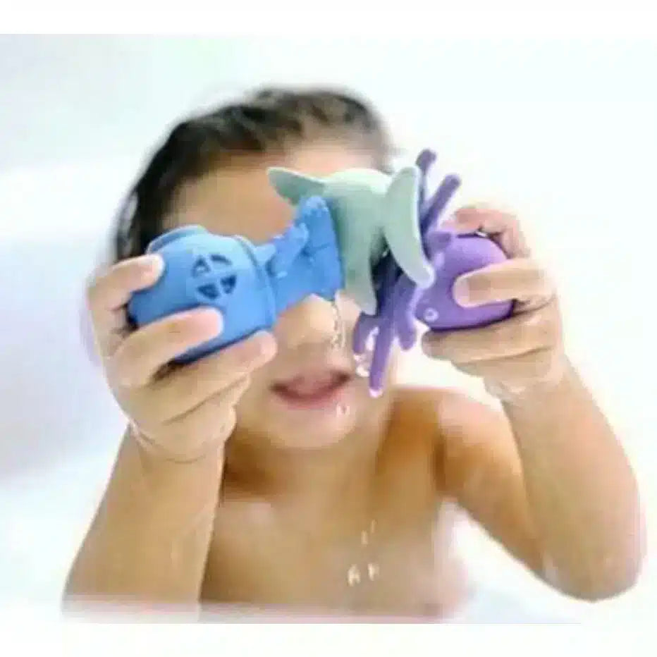 Begin Again Bathtub Pals - Natural Rubber Bath Toys