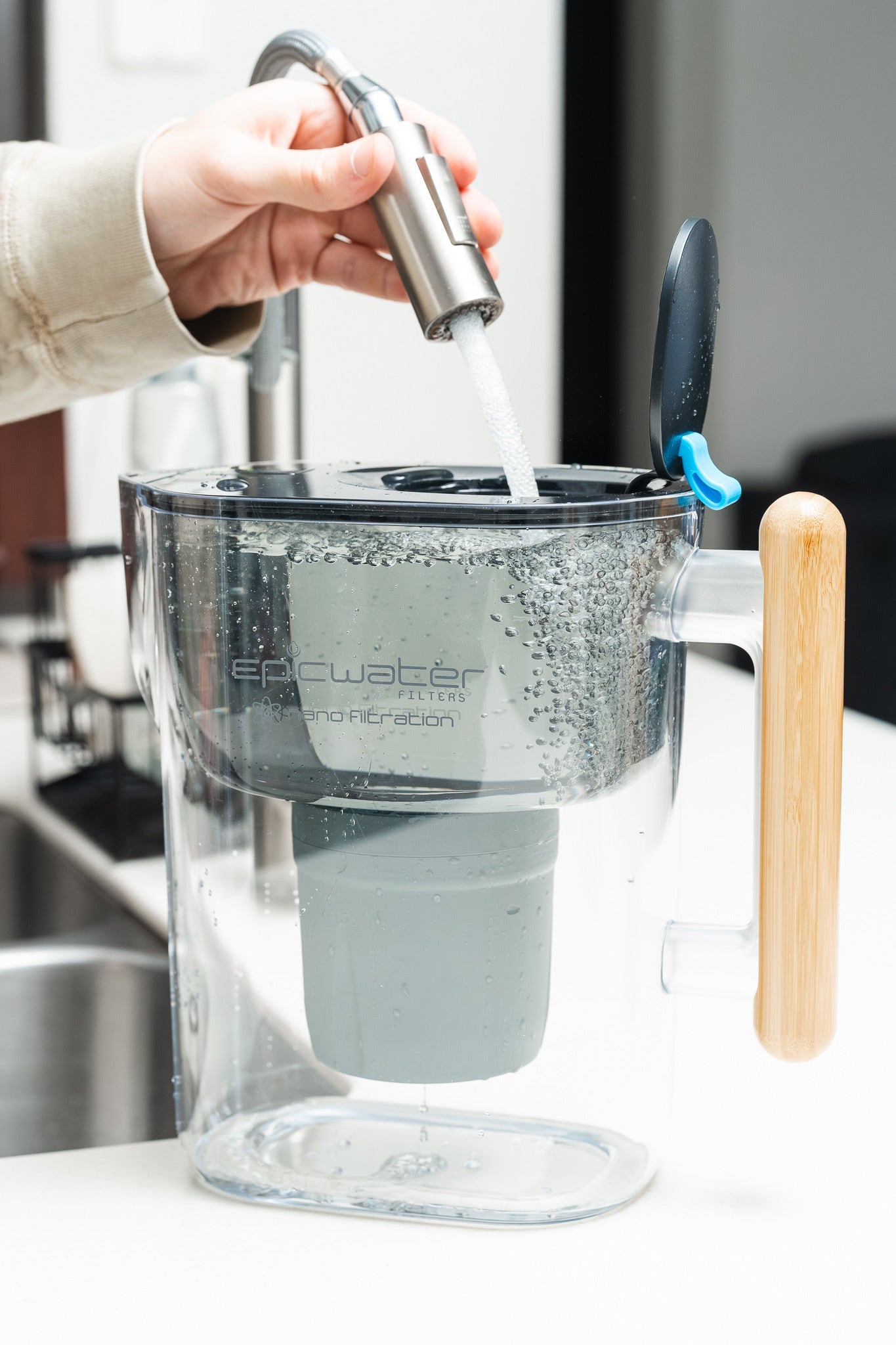 Nano Pitcher | Removes Bacteria & PFAS
