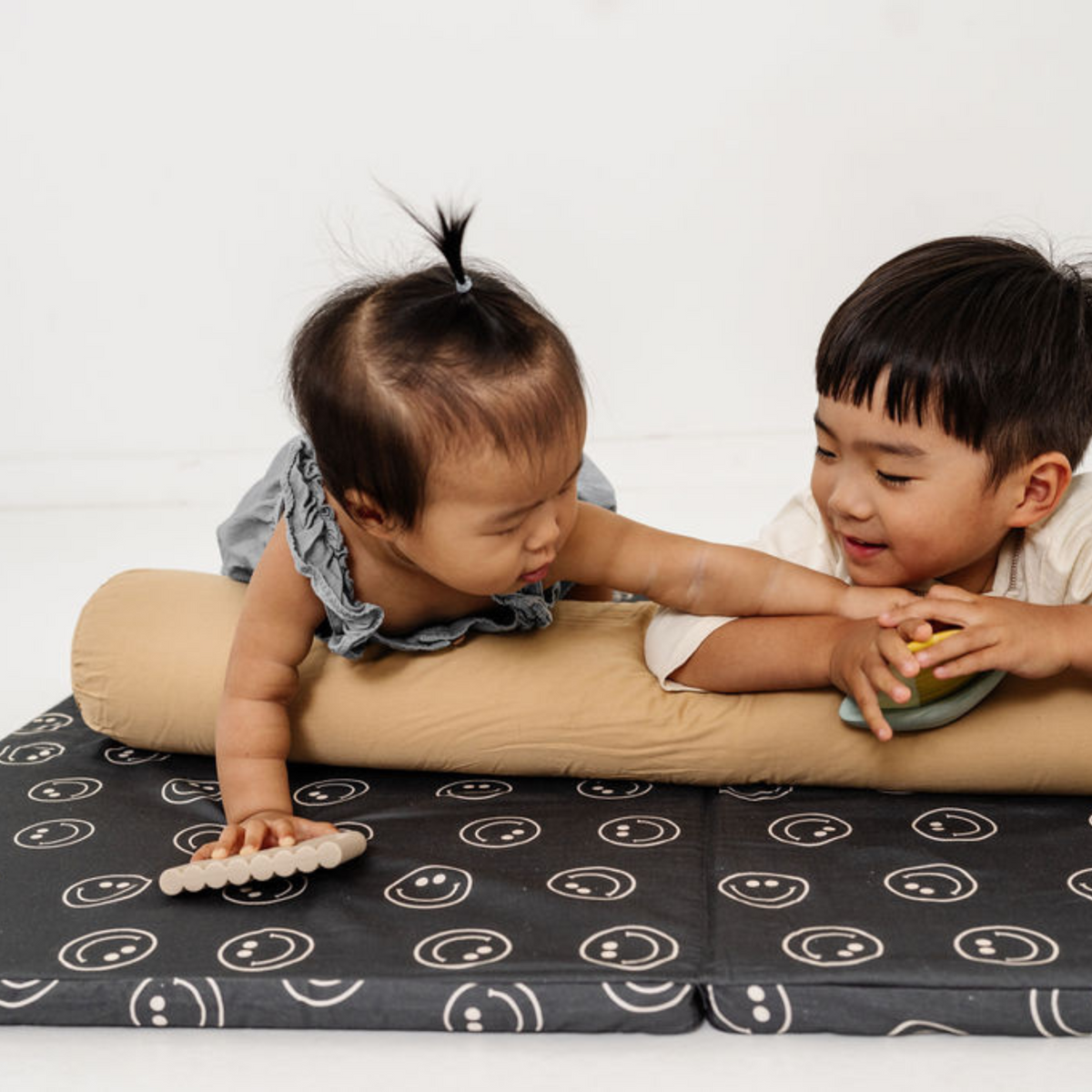 Toki Kids Smiles organic cotton play mat — image 9