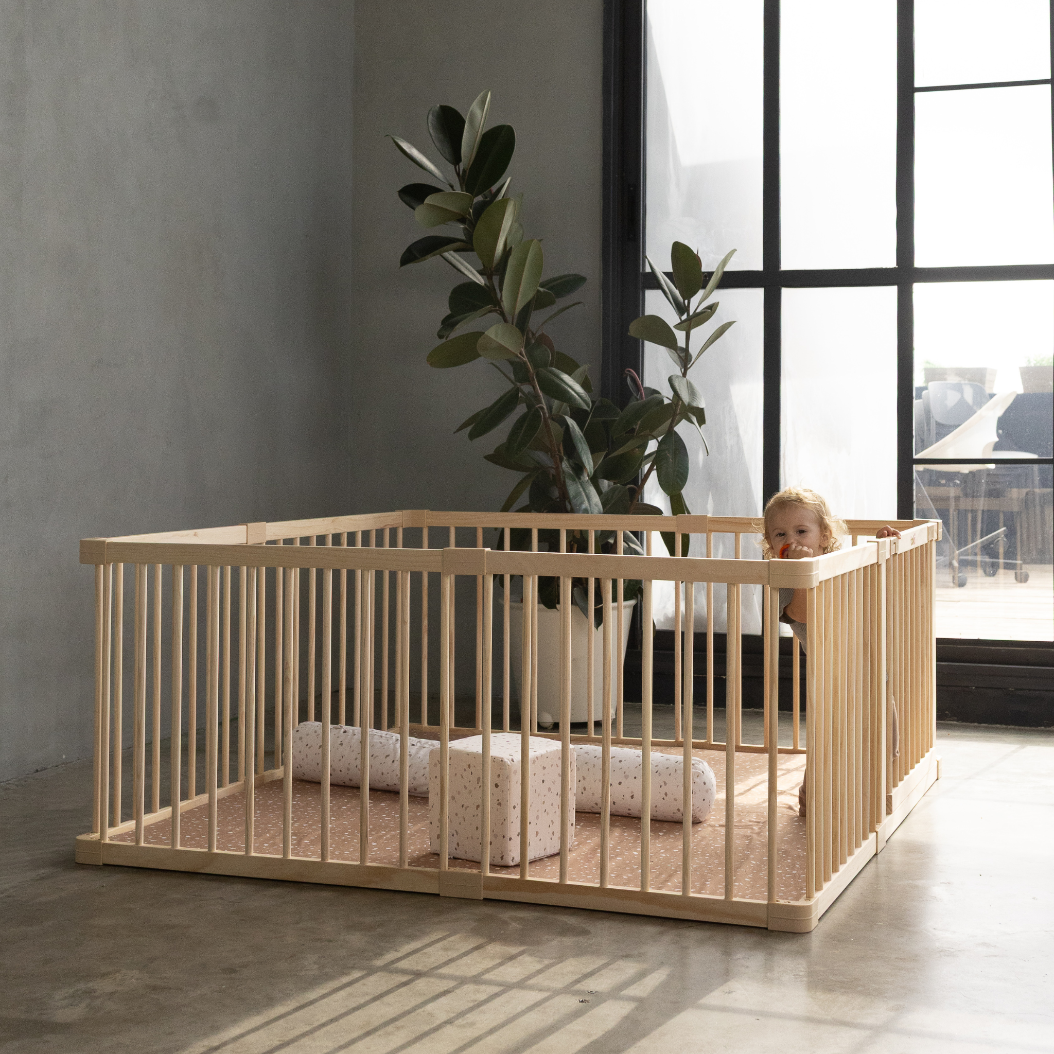 Toki Kids Playpen - Mega Size in Wood