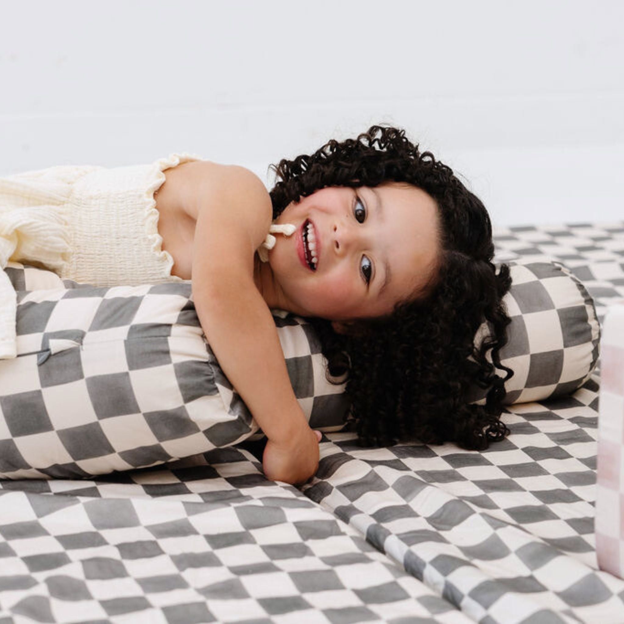 Toki Kids Checker Pepper Support Pillow