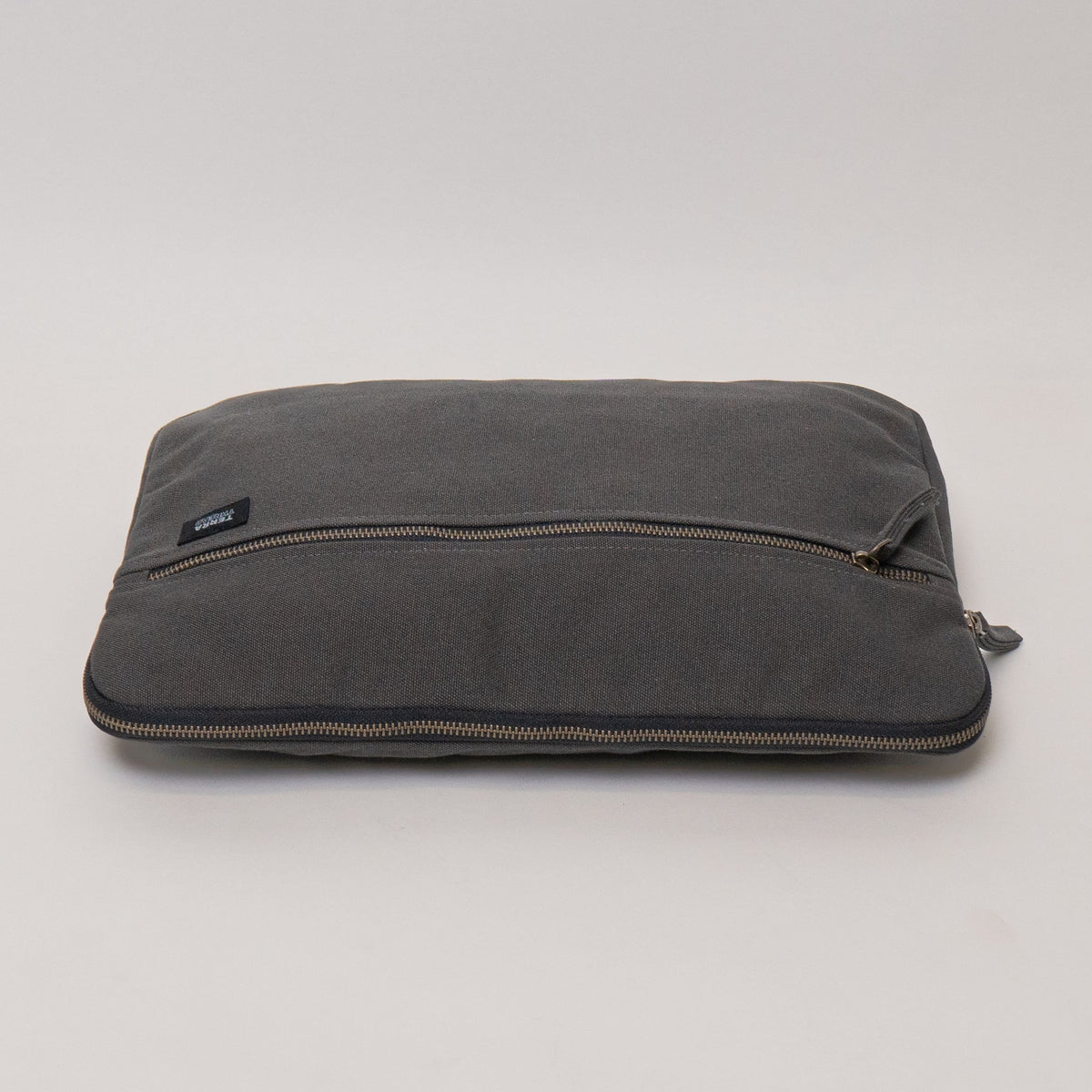 Terra Thread Erdig Organic Cotton Laptop Sleeve — 15 inch