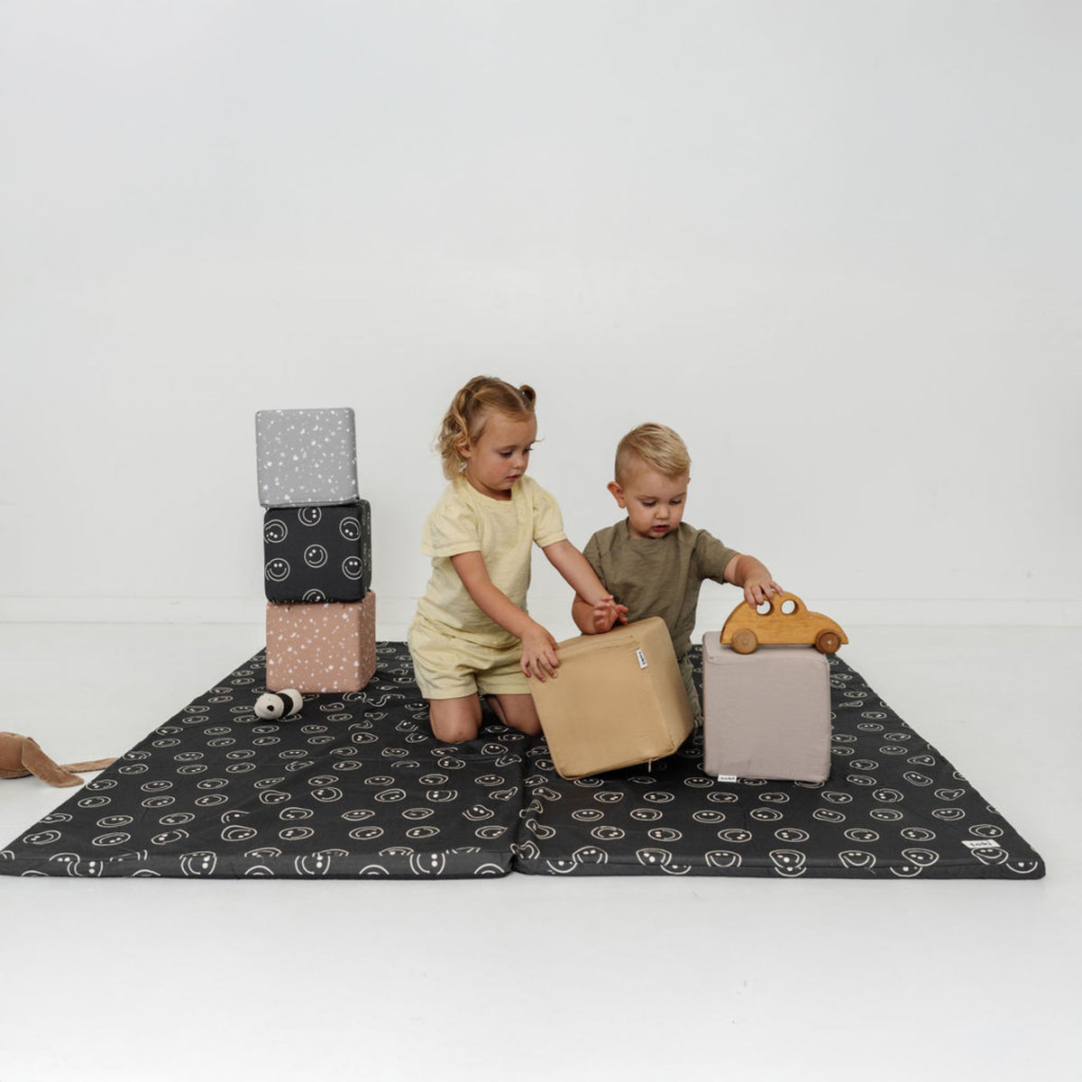 Toki Kids Smiles organic cotton play mat — image 5