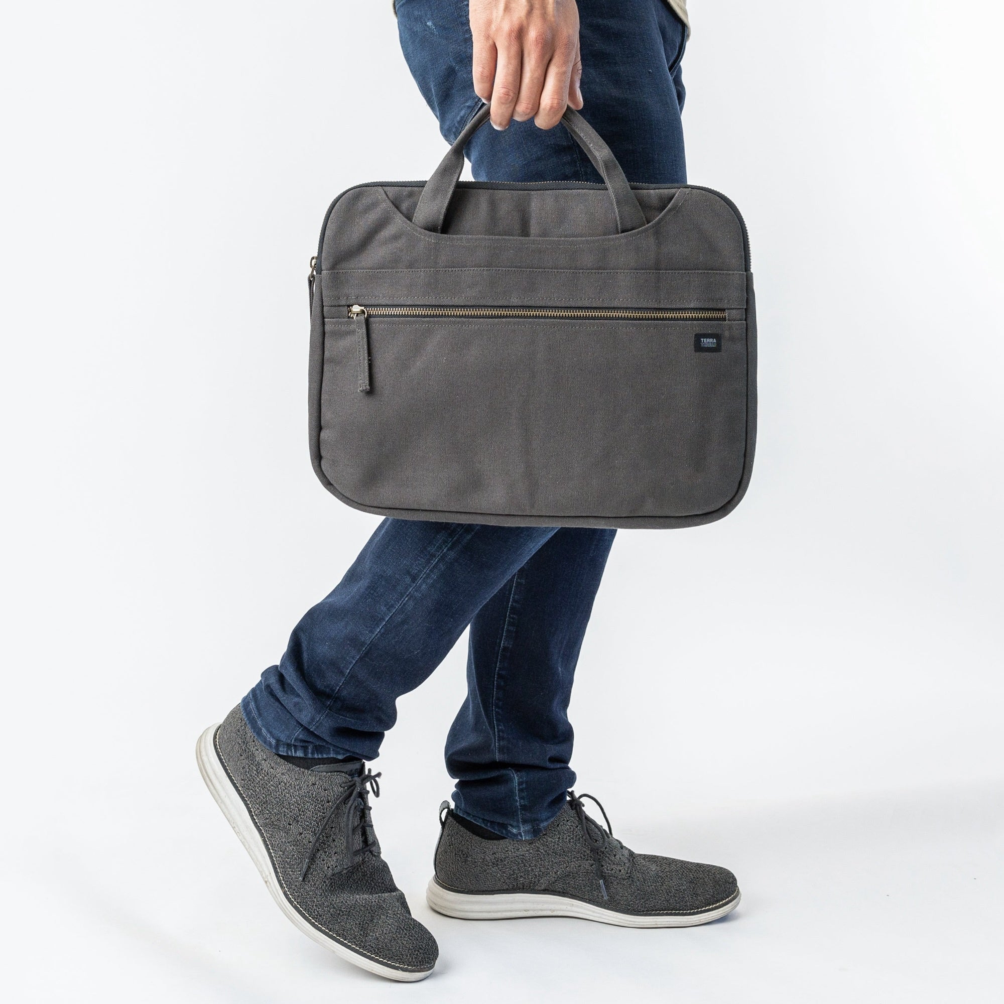 Terra Thread® Hasta Laptop Sleeve with handles