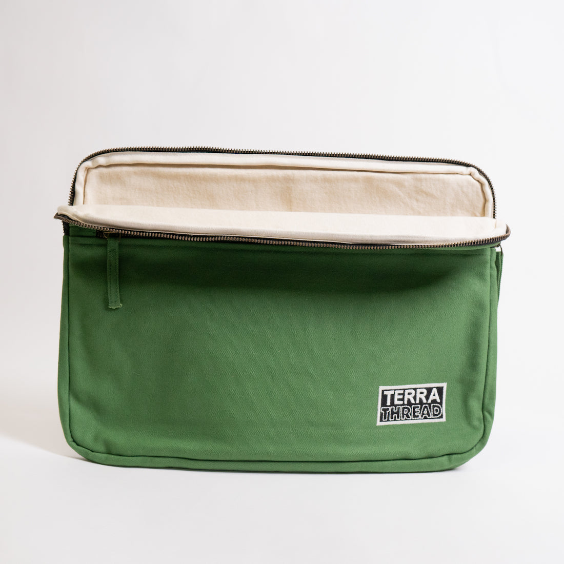 Terra Thread Erdig 15 inch laptop sleeve — product image 40