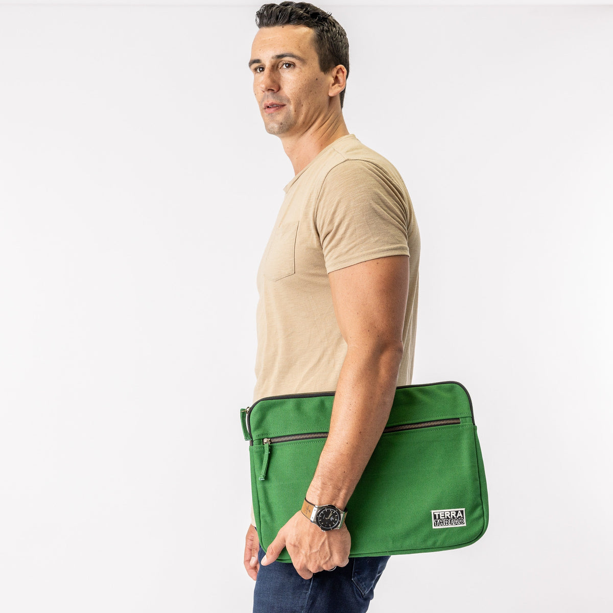 Terra Thread Erdig 15 inch laptop sleeve — product image 38