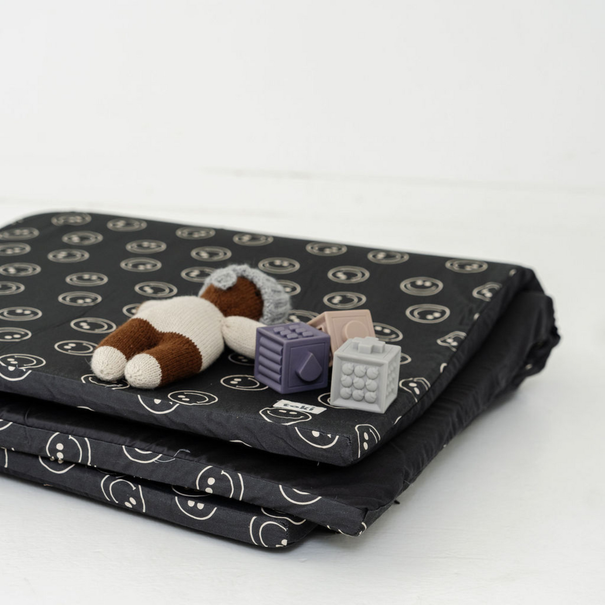 Toki Kids Smiles organic cotton play mat — image 3