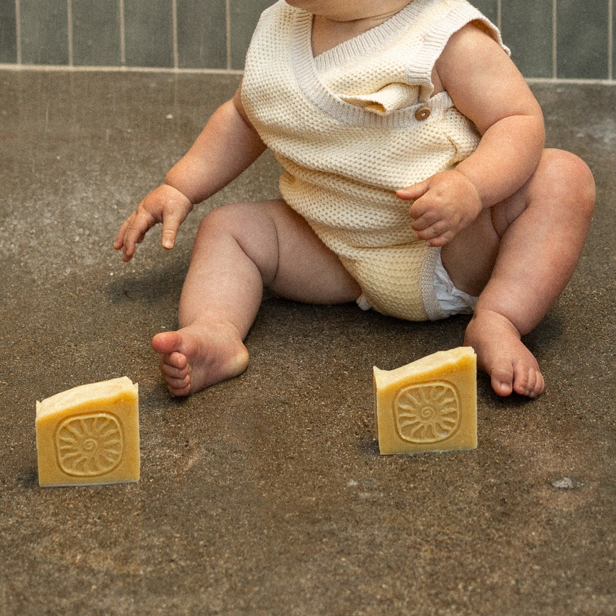 Honeybee Hippie Honey & Tallow Soap Bar