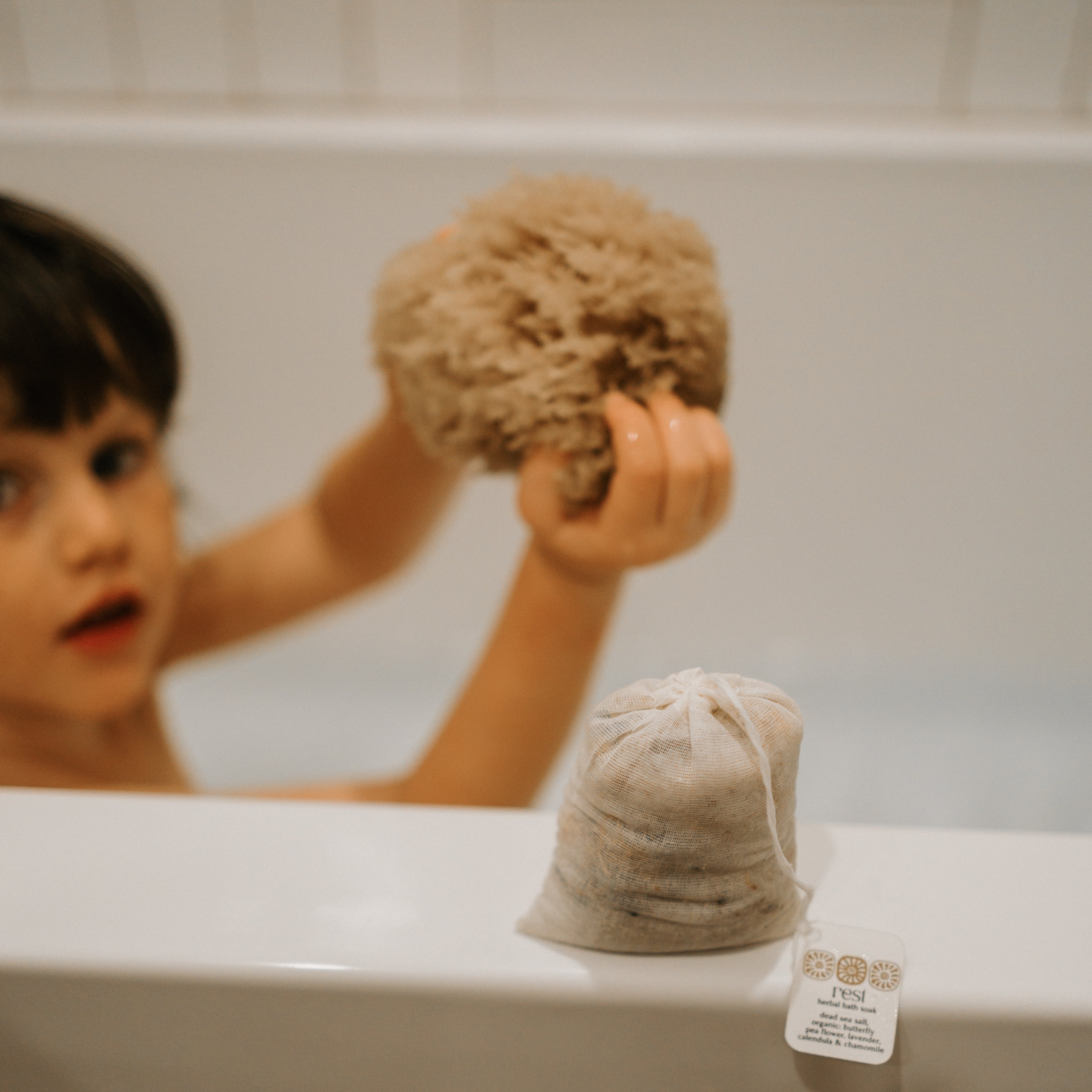 Honeybee Hippie Rest Bath Soak