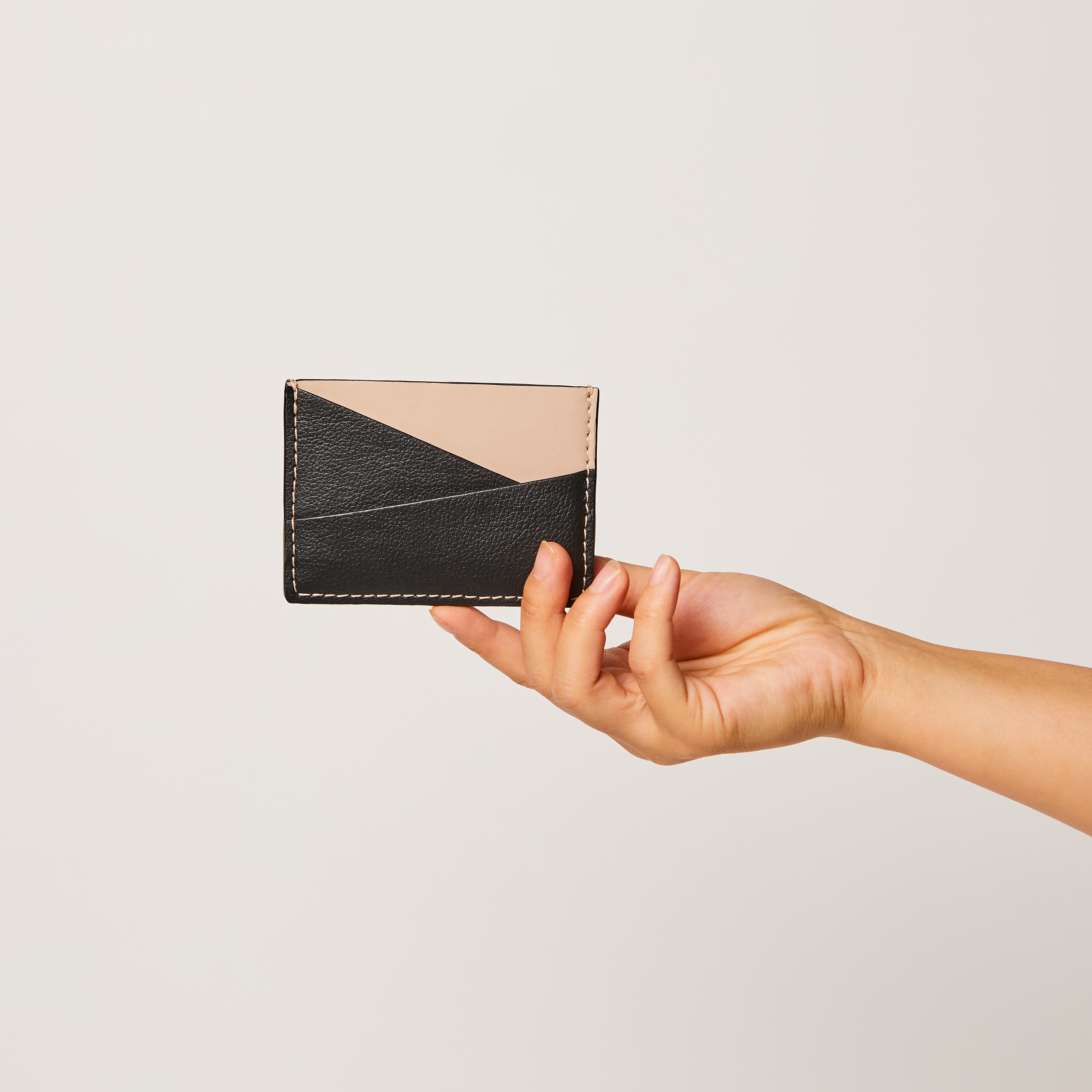 Allégorie Gala Puzzle Cardholder (Black / Cream)