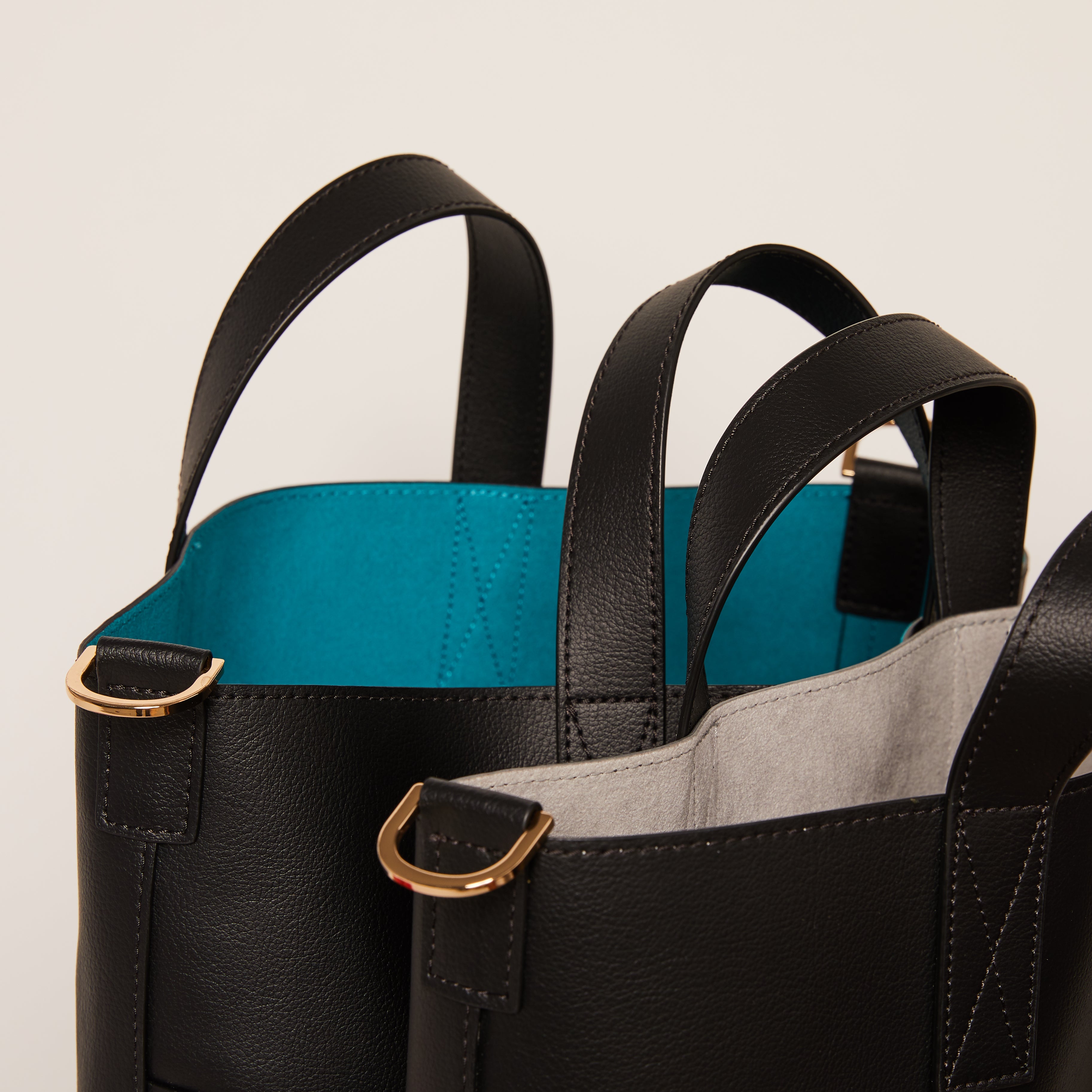 Allégorie Gala Tote II (Black)
