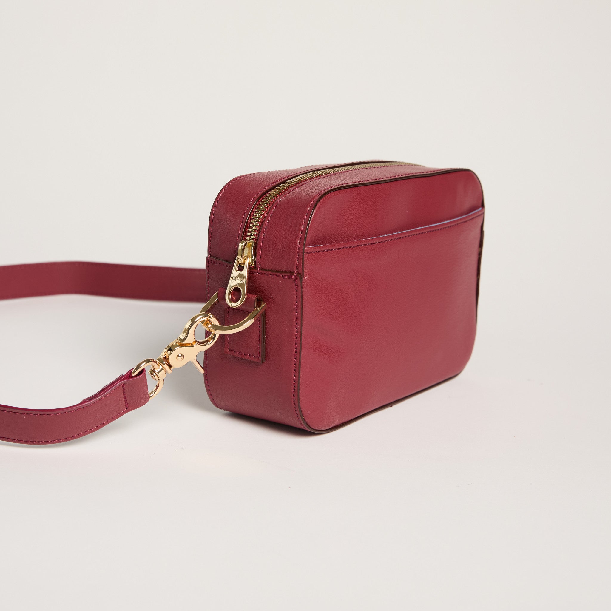 Allégorie Gala Crossbody Camera Bag (Wine)