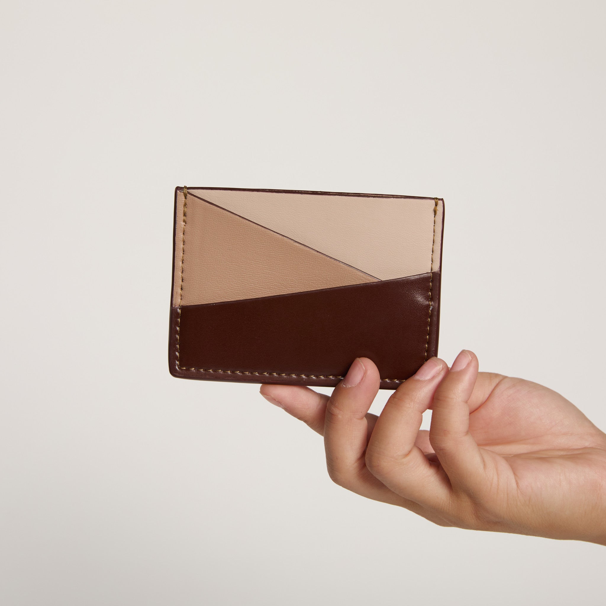 Allégorie Gala Pineapple Puzzle Cardholder (Cappuccino)