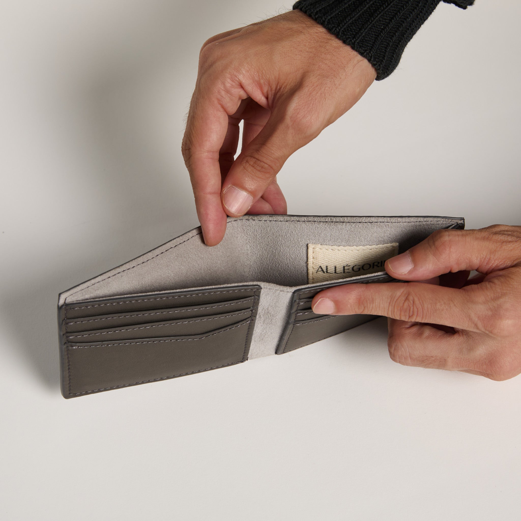 Allégorie Pineapple Bifold Wallet (Storm Grey)