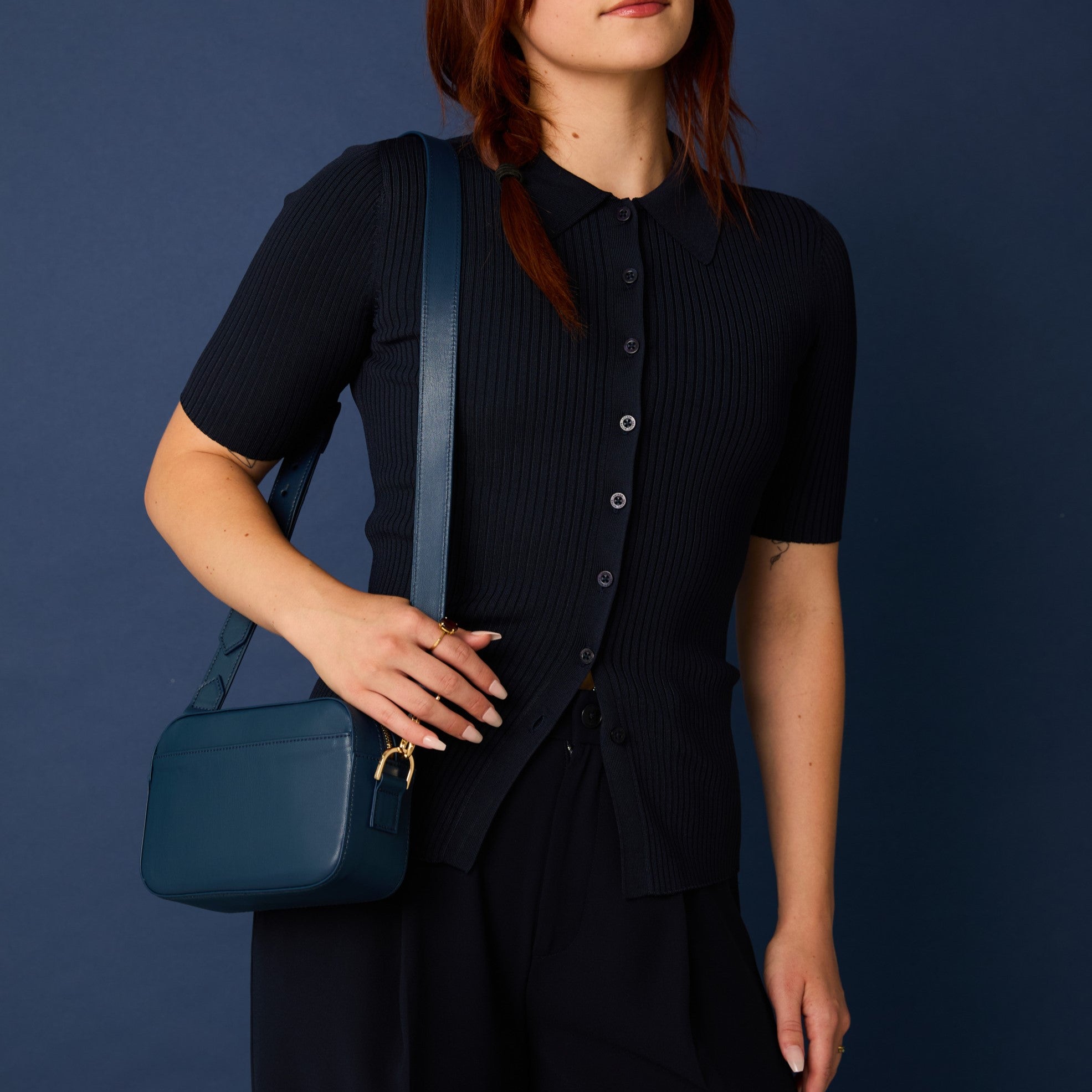 Allégorie Gala Crossbody Camera Bag (Navy)