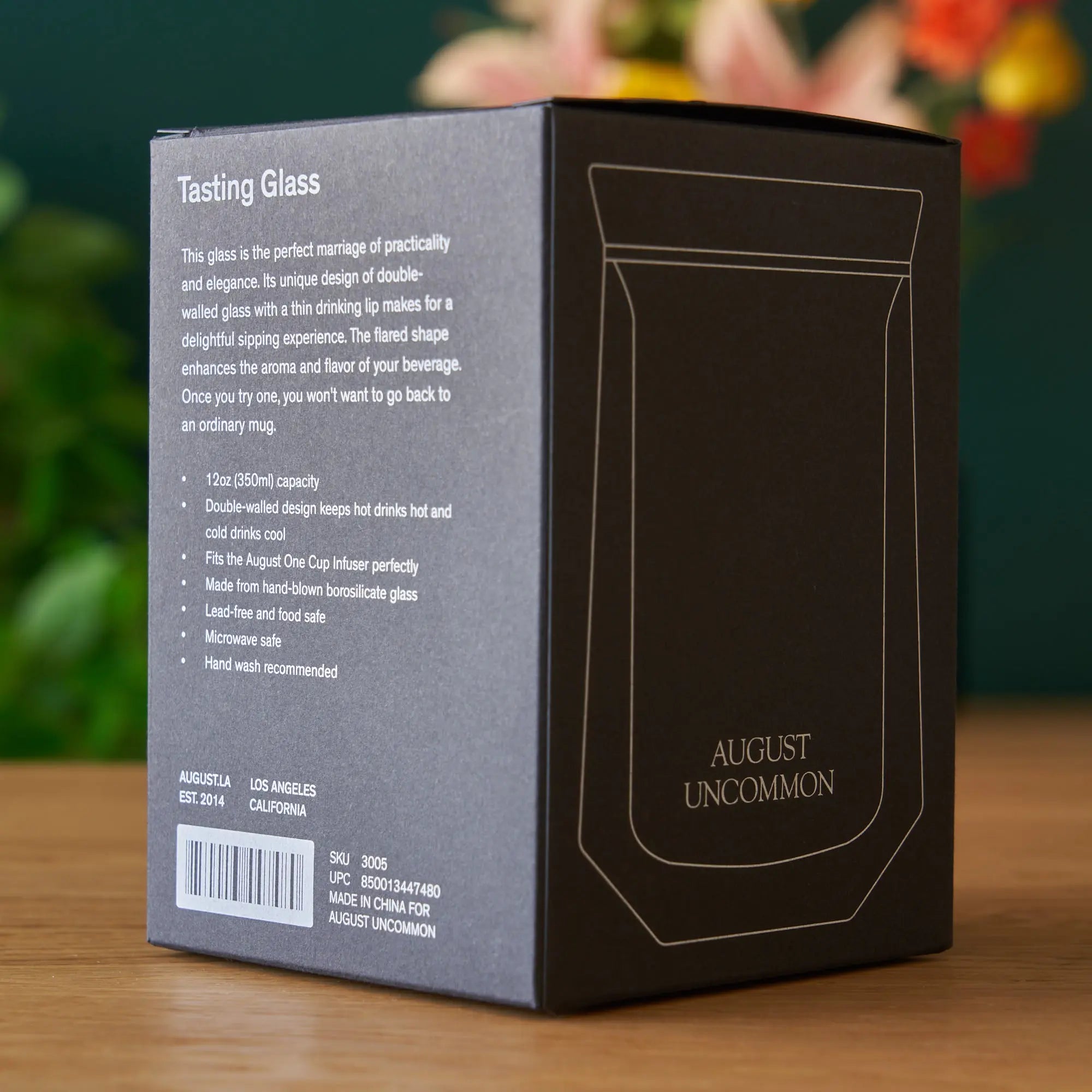 August Uncommon Tea Tasting Glass - A Refined Drinking Experience