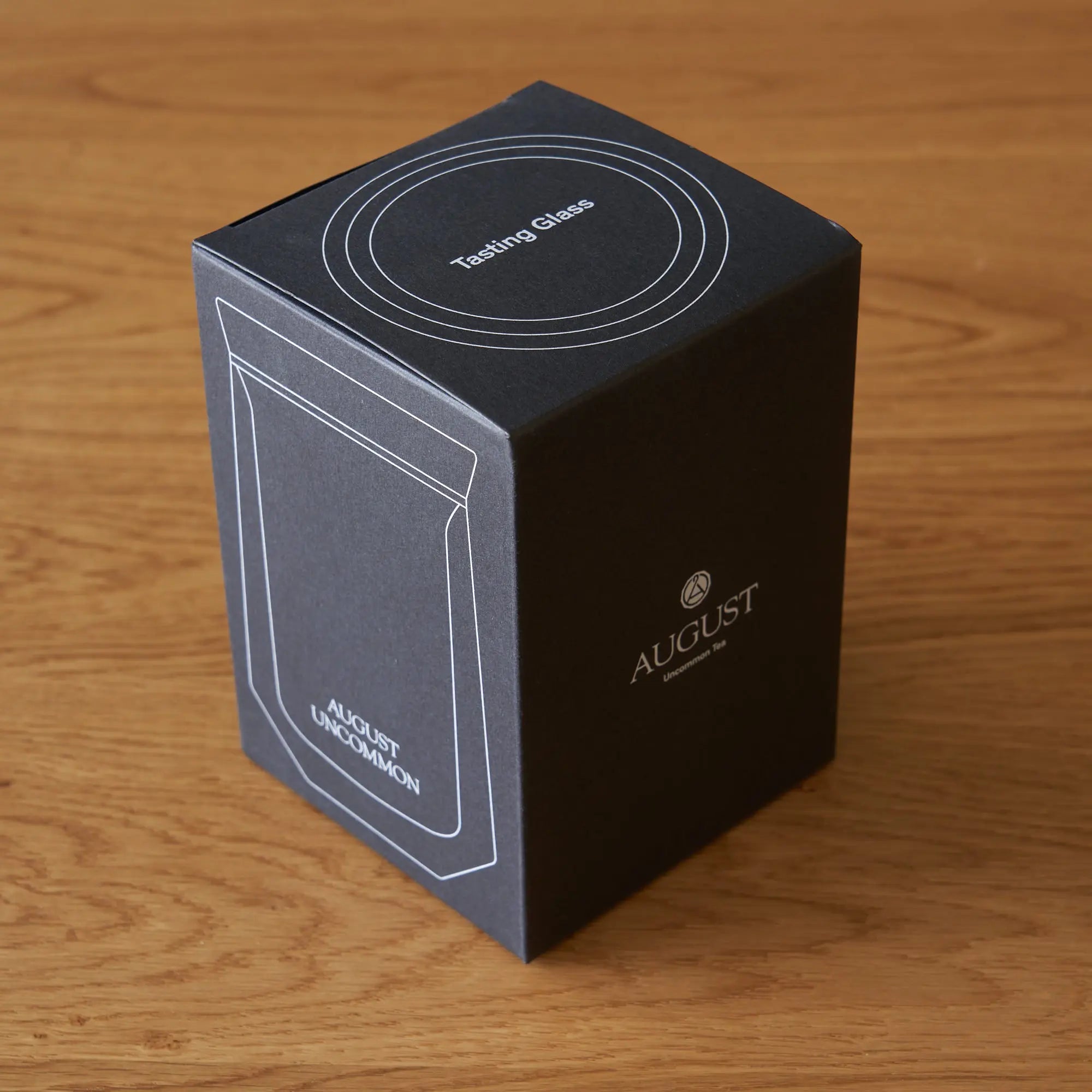 August Uncommon Tea Tasting Glass - A Refined Drinking Experience