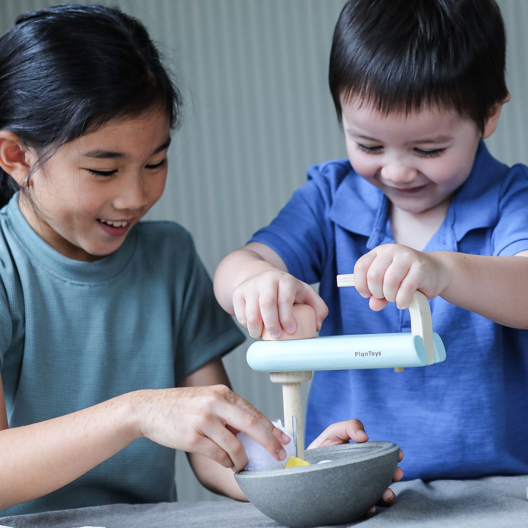 PlanToys Stand Mixer Set