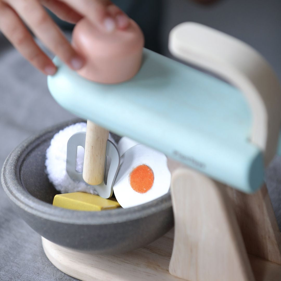 PlanToys Stand Mixer Set