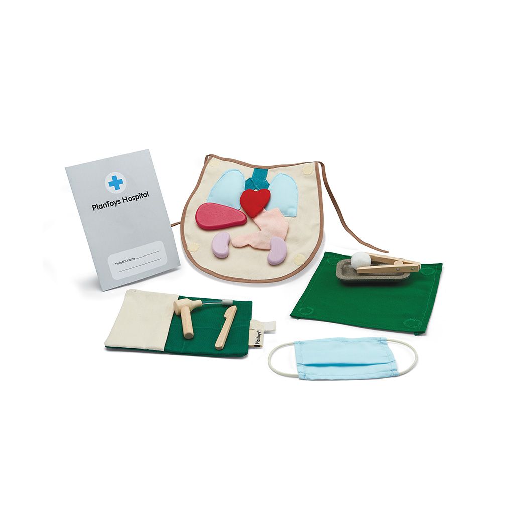 PlanToys Surgeon Set