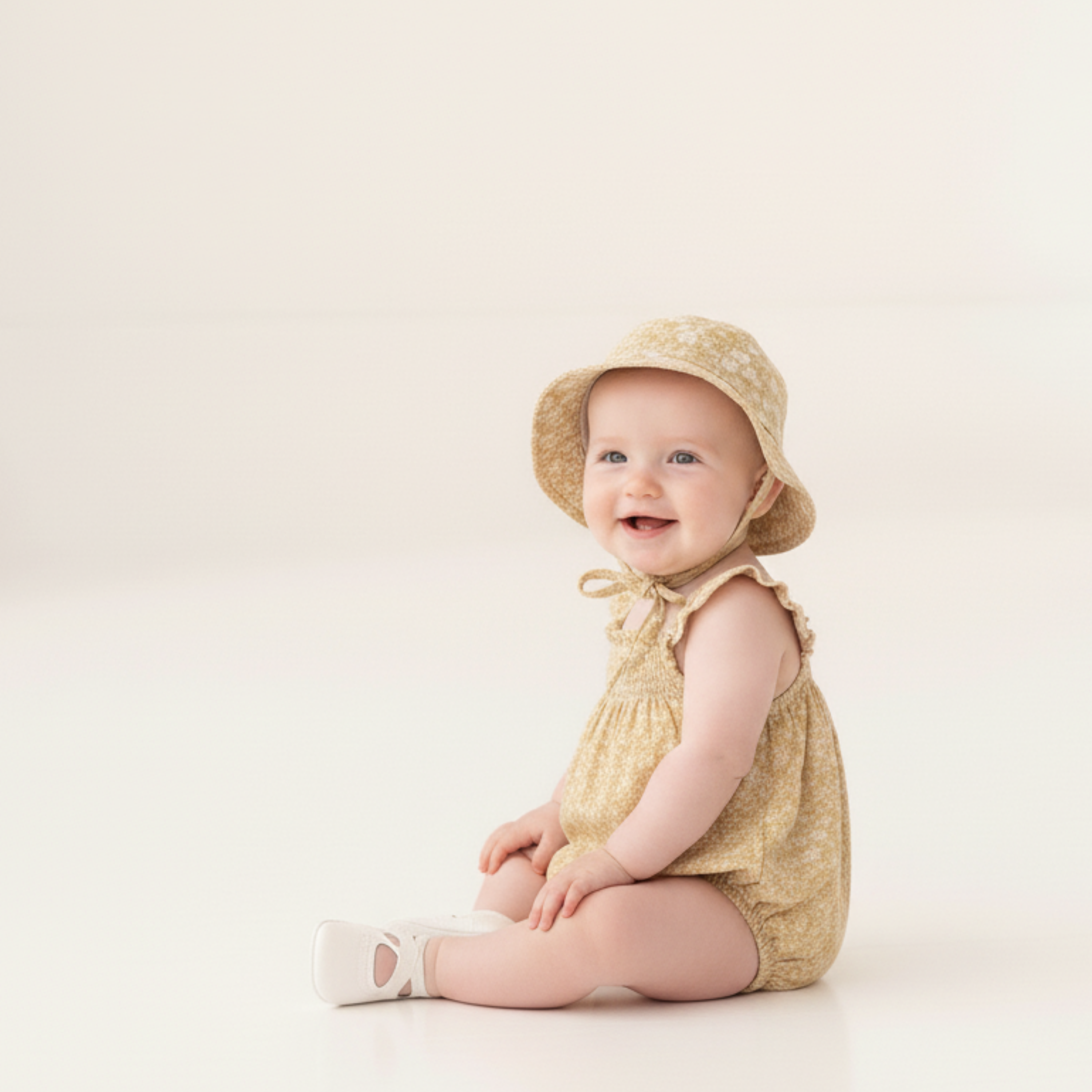 Makemake Organics - Organic Ruffle Sleeve Bubble Romper - Yellow Blossom