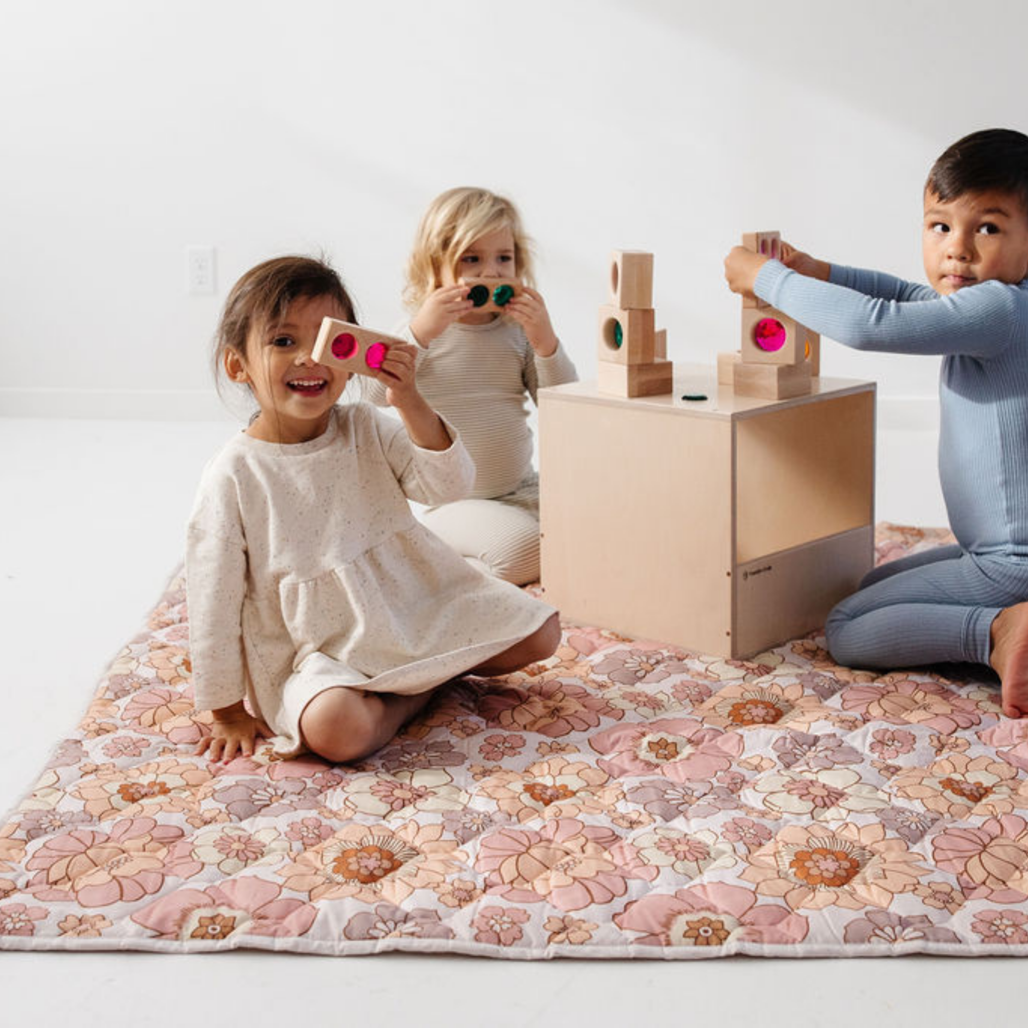 Toki Mats Blooms Picnic Blanket - Thumbnail 5
