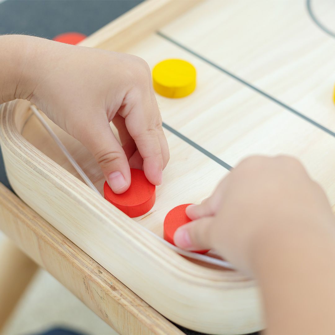 PlanToys 2-In-1 Shuffleboard Game
