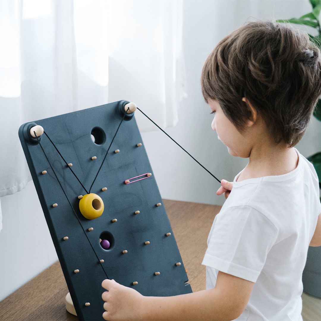 PlanToys Wall Ball Game