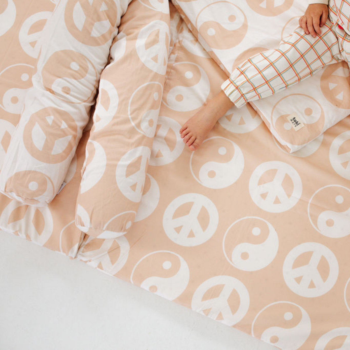 Toki Mats Beige Yin Yang Support Pillow