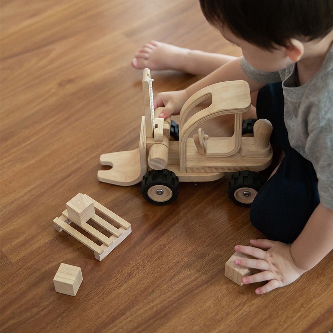 PlanToys Forklift
