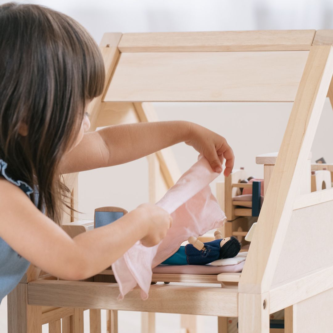 PlanToys My First Dollhouse