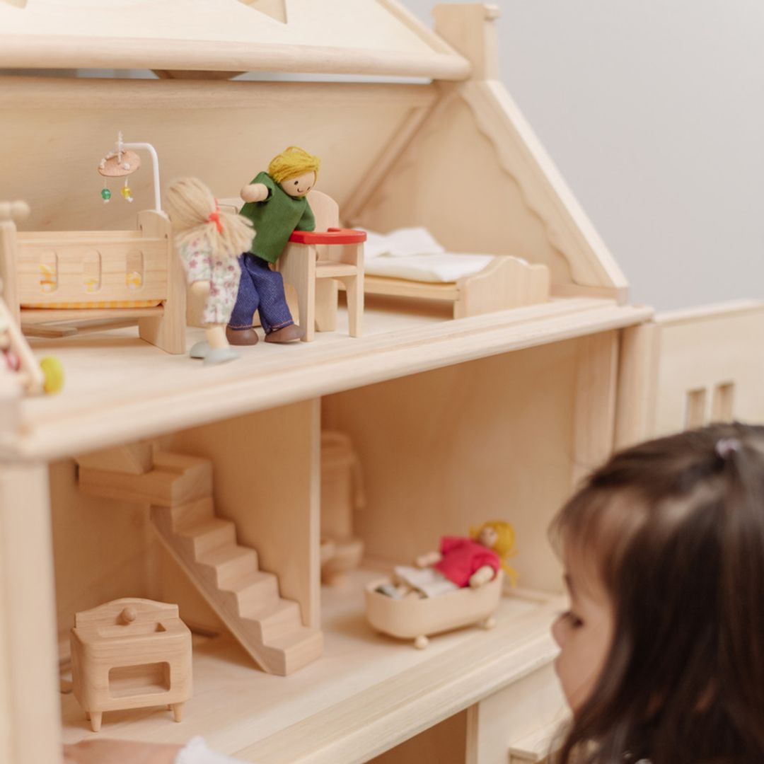 PlanToys Victorian Dollhouse