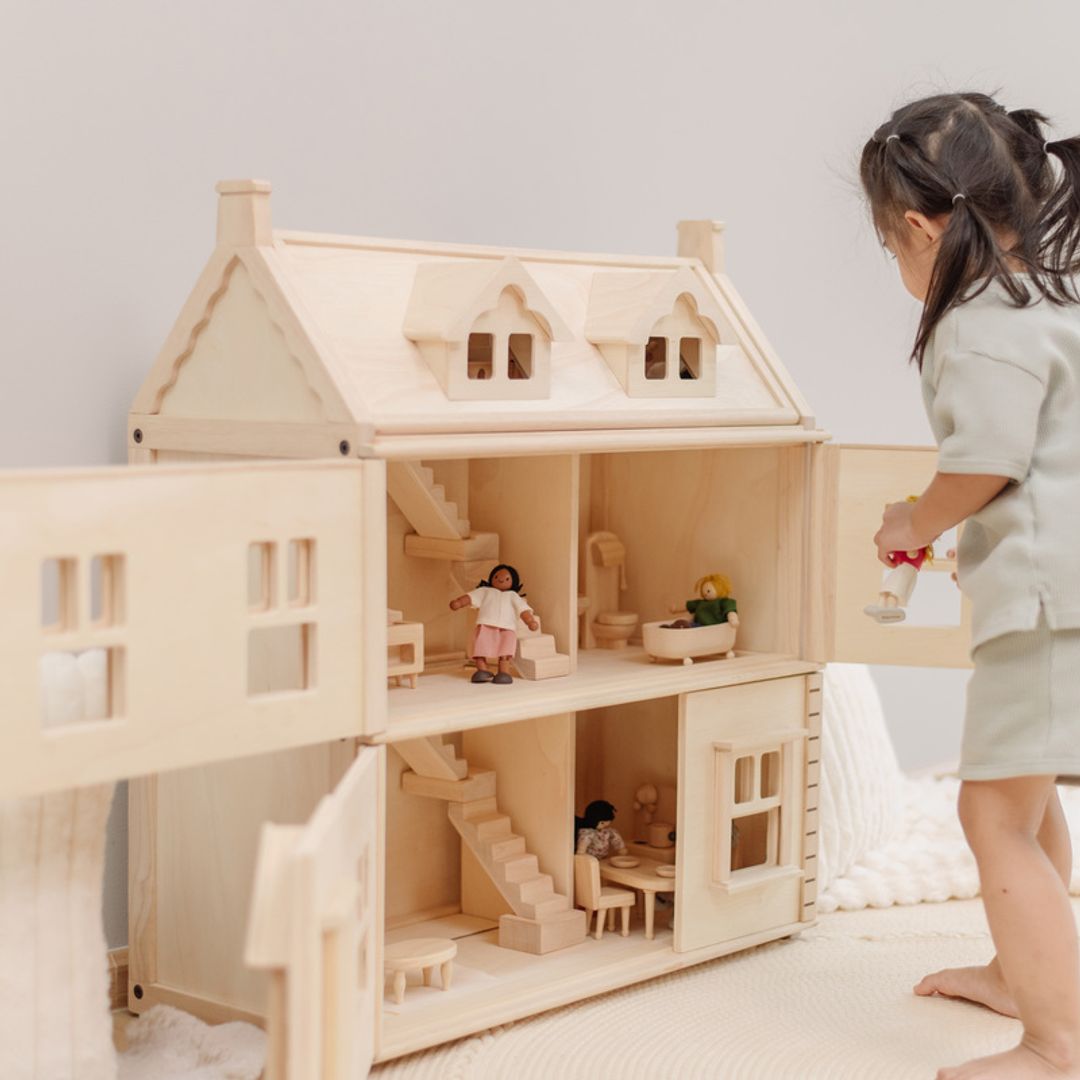 PlanToys Victorian Dollhouse