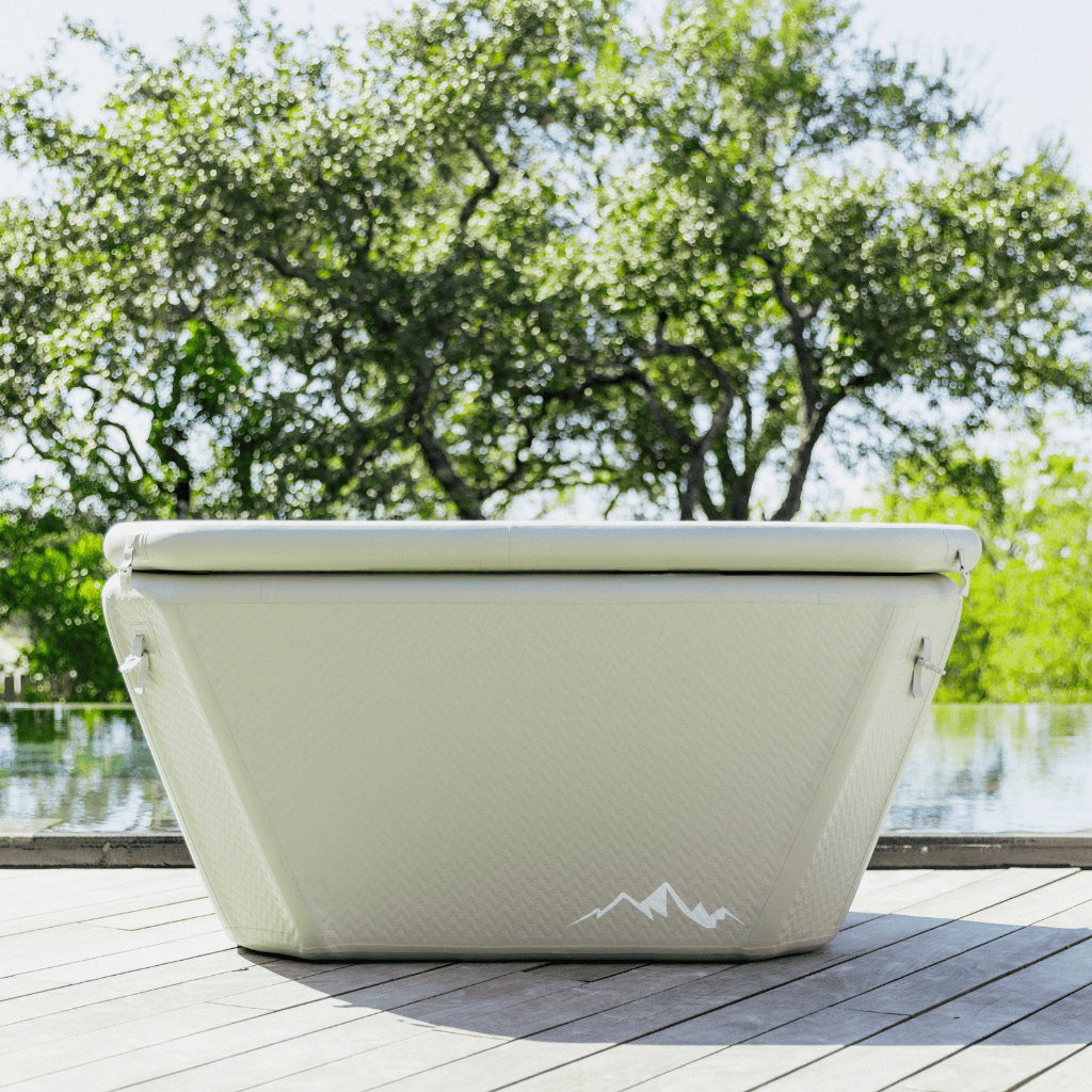 The Endurance Plunge Tub