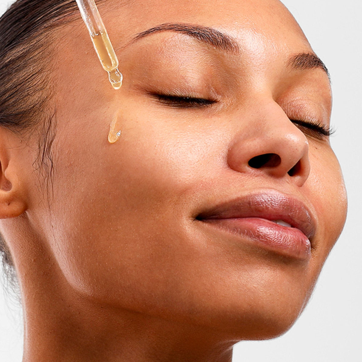 Fitglow Beauty Clear + Bright Mandelic Serum Drops