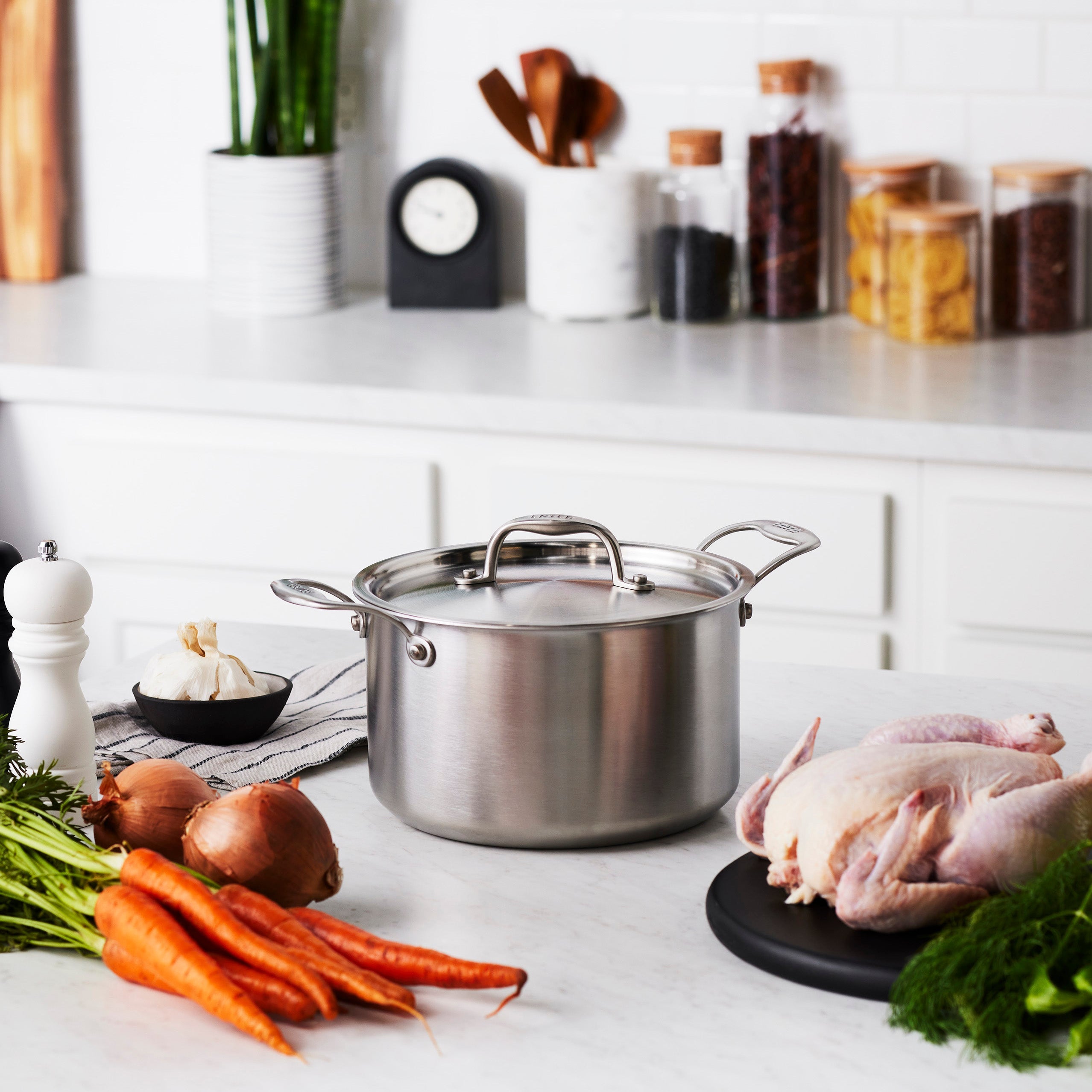 Heritage Steel Eater Series 5 Quart Sauce Pot with Lid