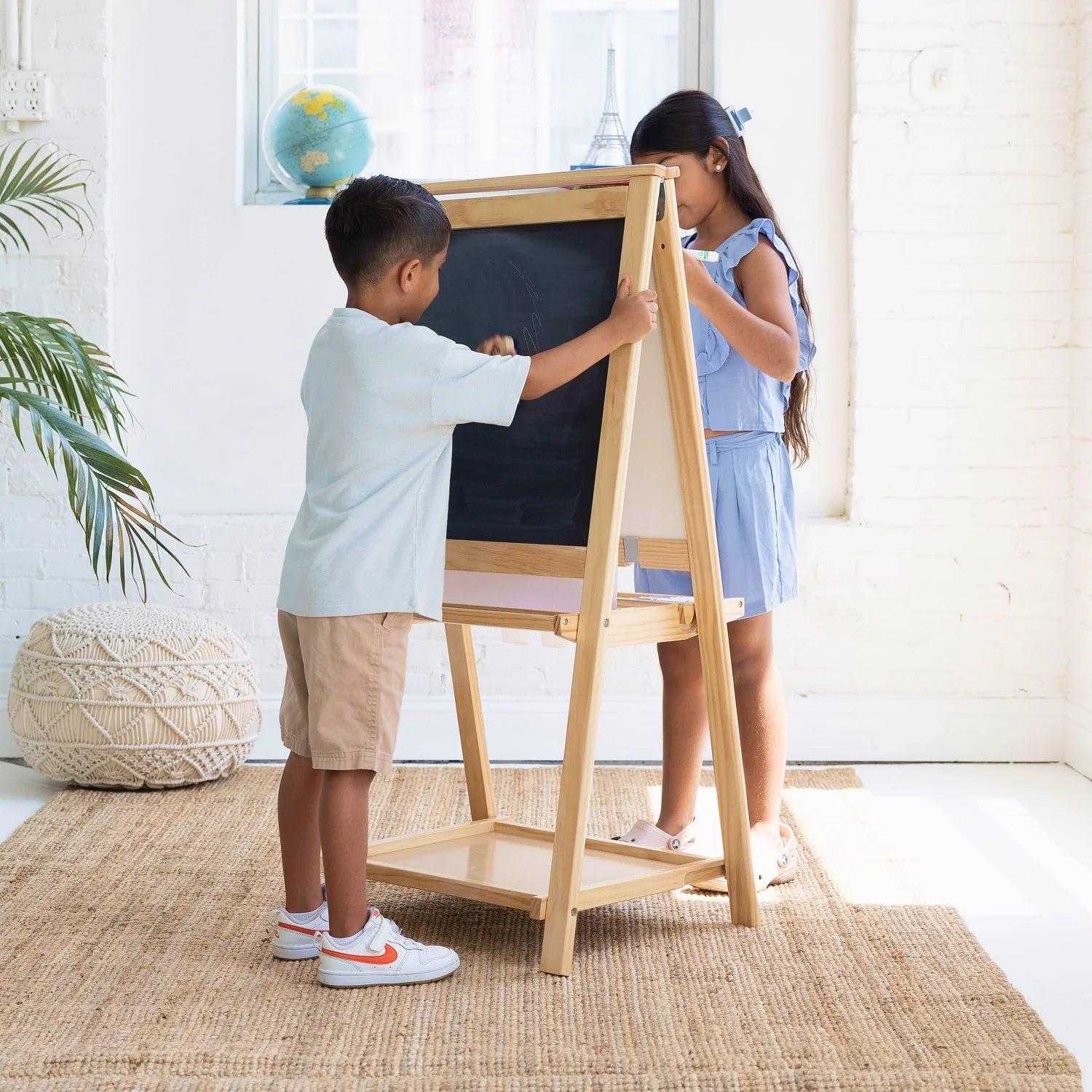 Little Partners Folding Artist EZ Easel