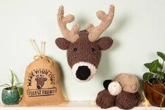 38. Giant Deer Head Knitting Kit