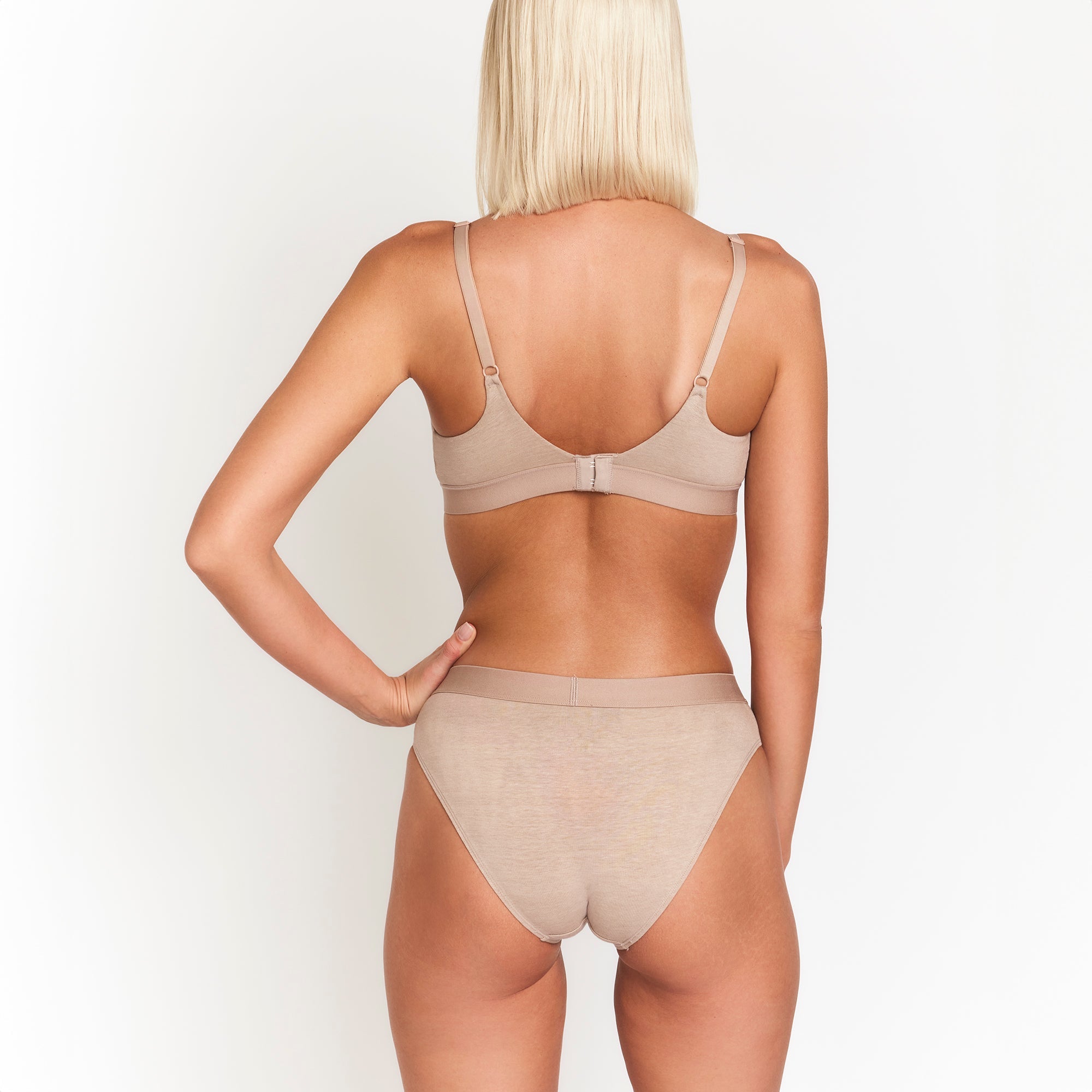 Net Positive Keyhole Bra