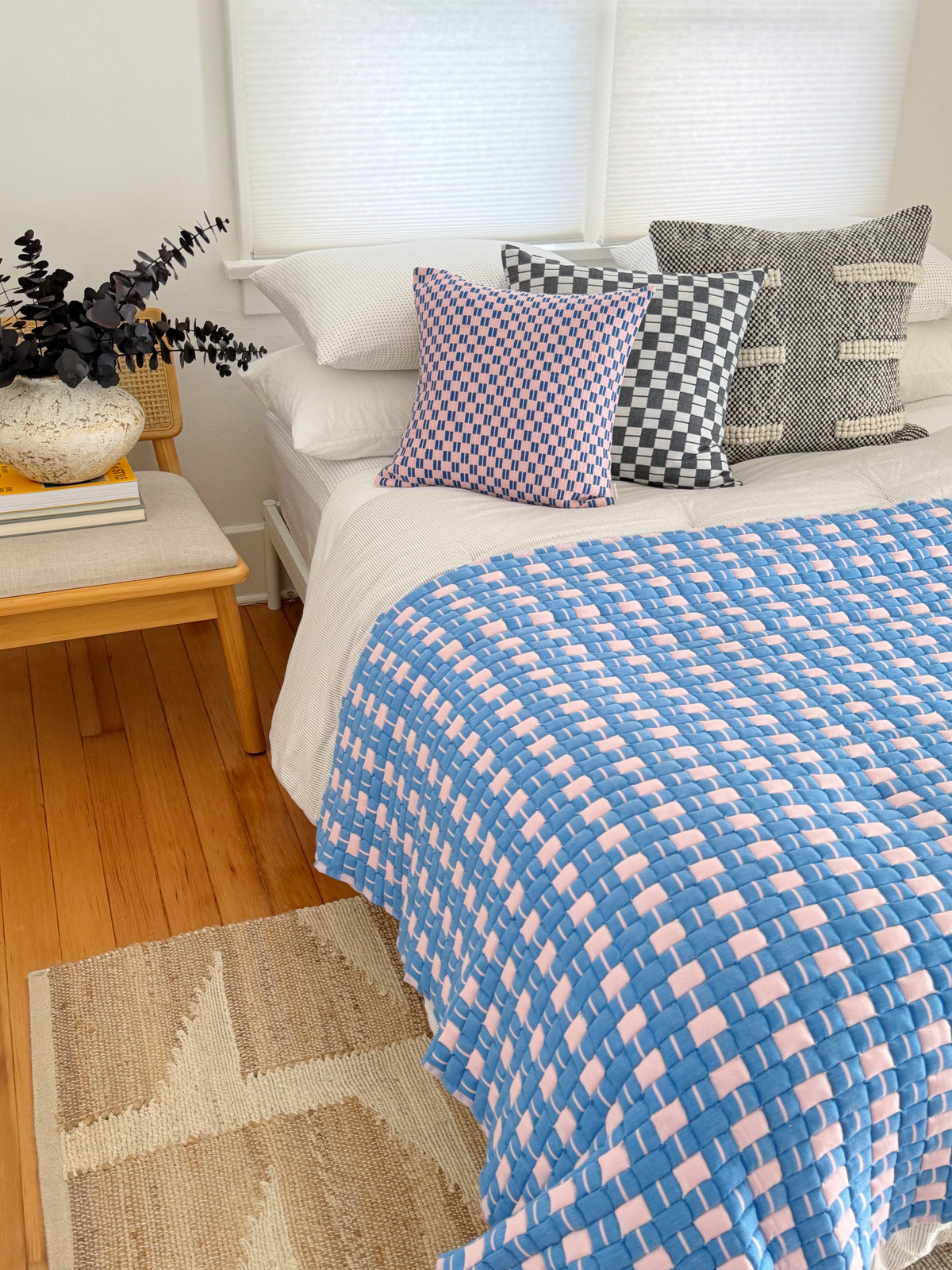 Archive New York Quilted Sujani Throw Blanket - Soft Pink and Blue