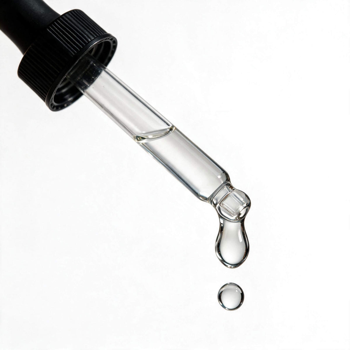 Love by Jade Plump & Firm Powerhouse Multi-Peptide Serum