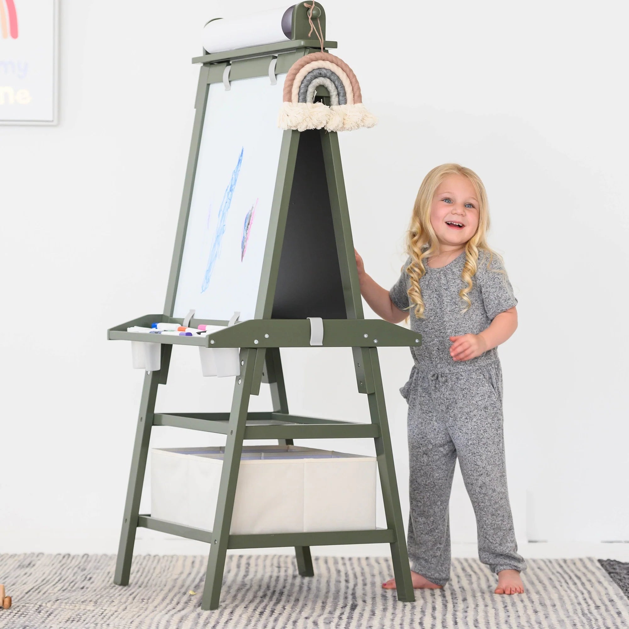 Little Partners Deluxe Learn & Play Art Center