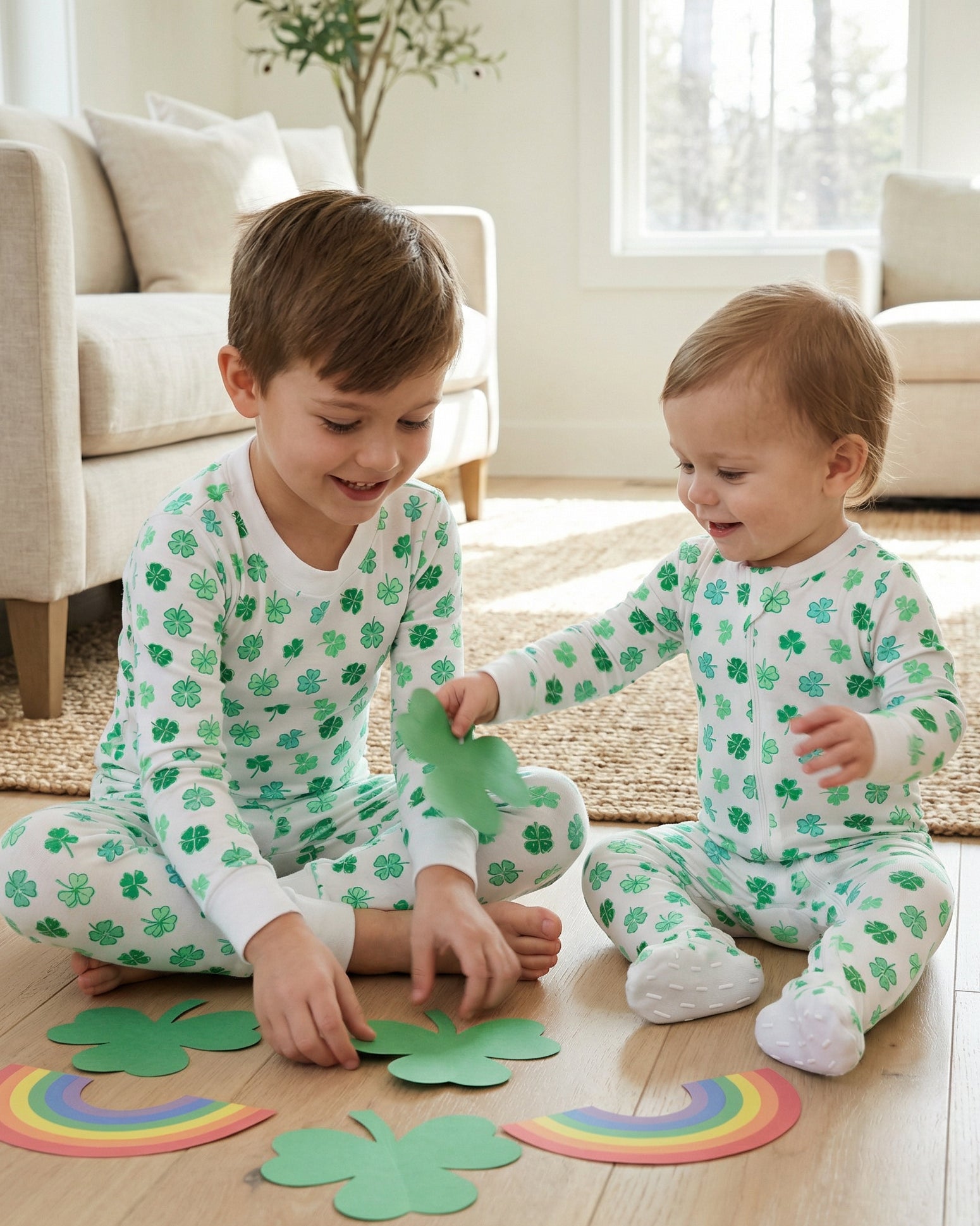 12|12 The Organic Long Sleeve Pajama Set [Shamrocks]