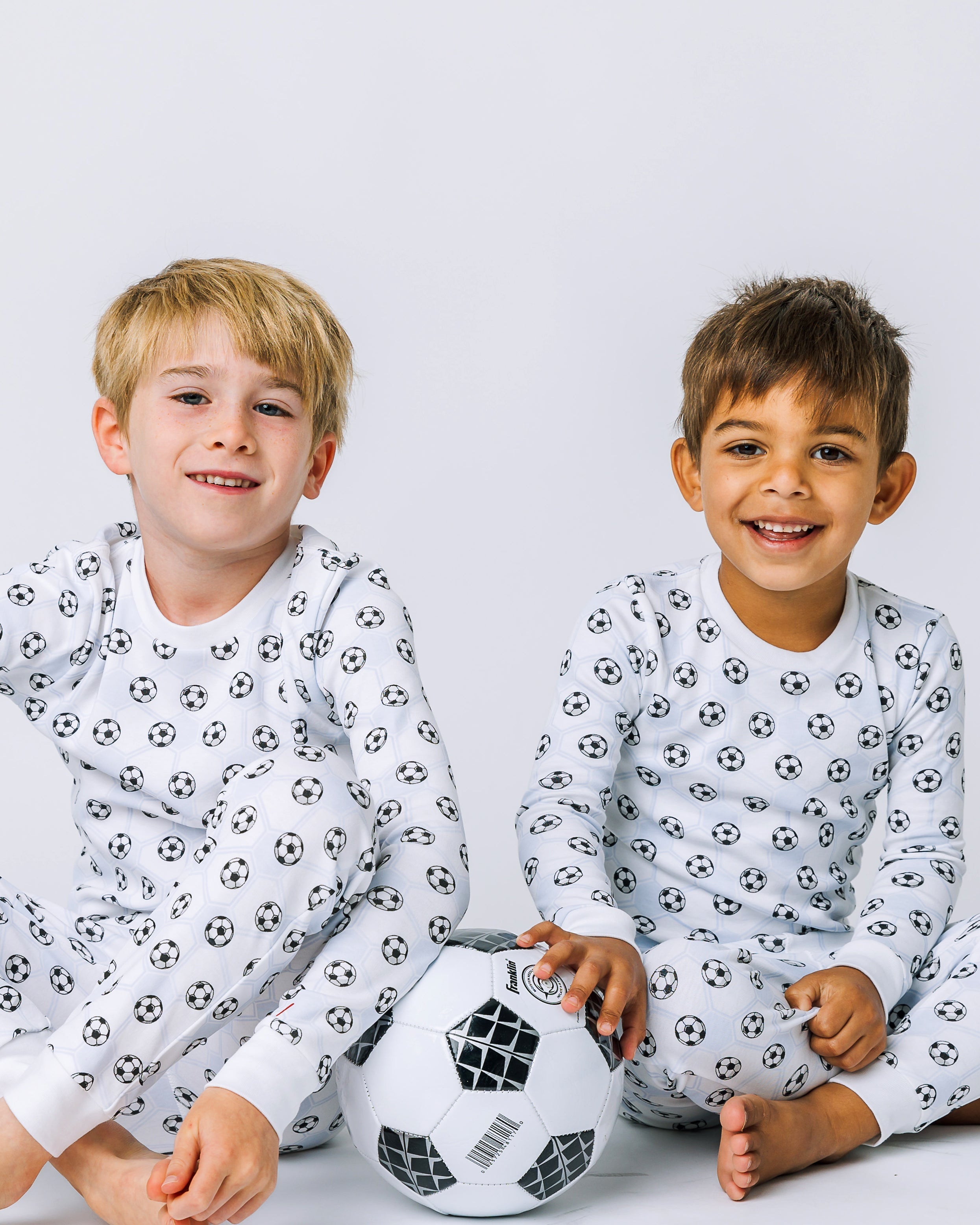 12|12 The Organic Long Sleeve Pajama Set [Soccer]