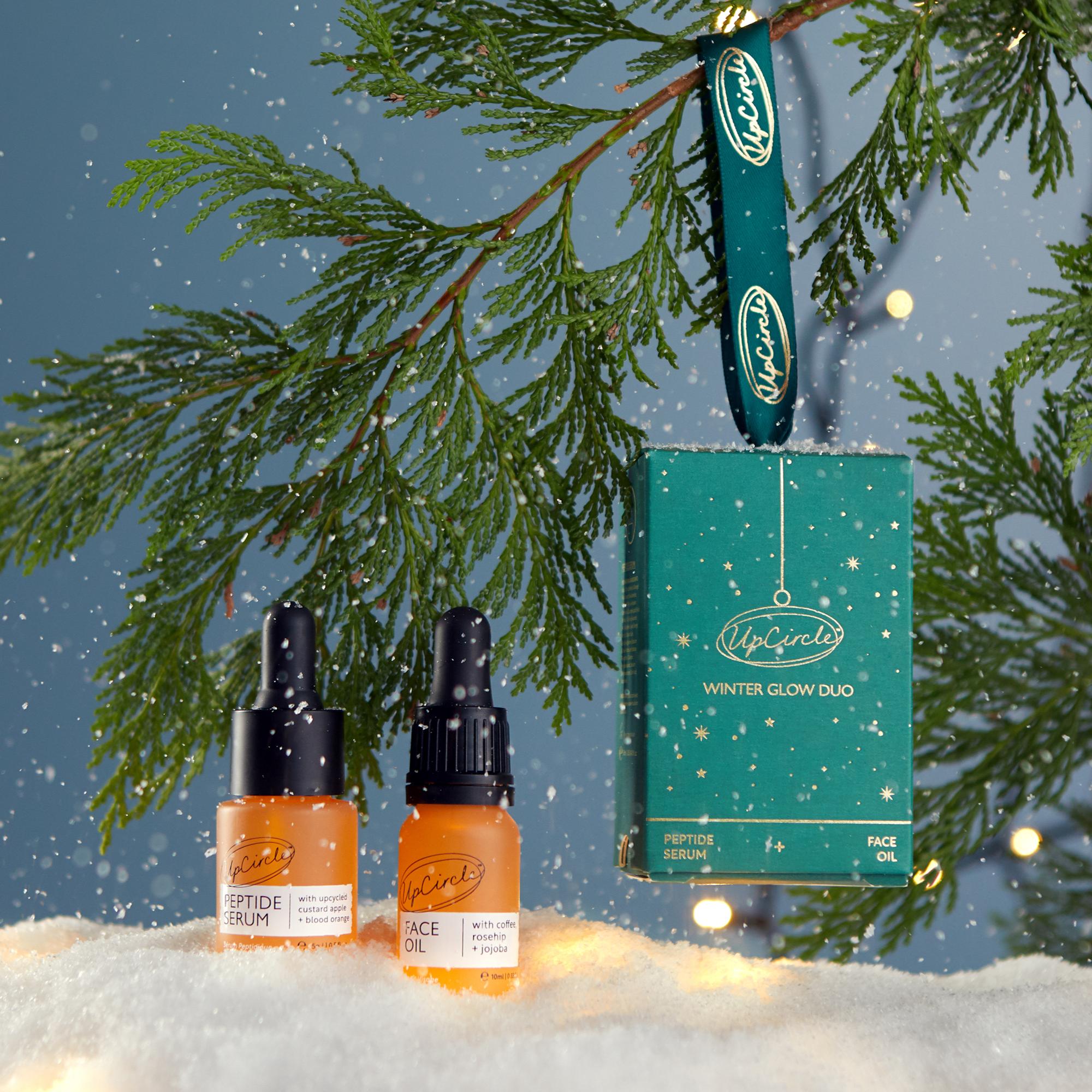 UpCircle 'Winter Glow' Festive Bauble Gift Set