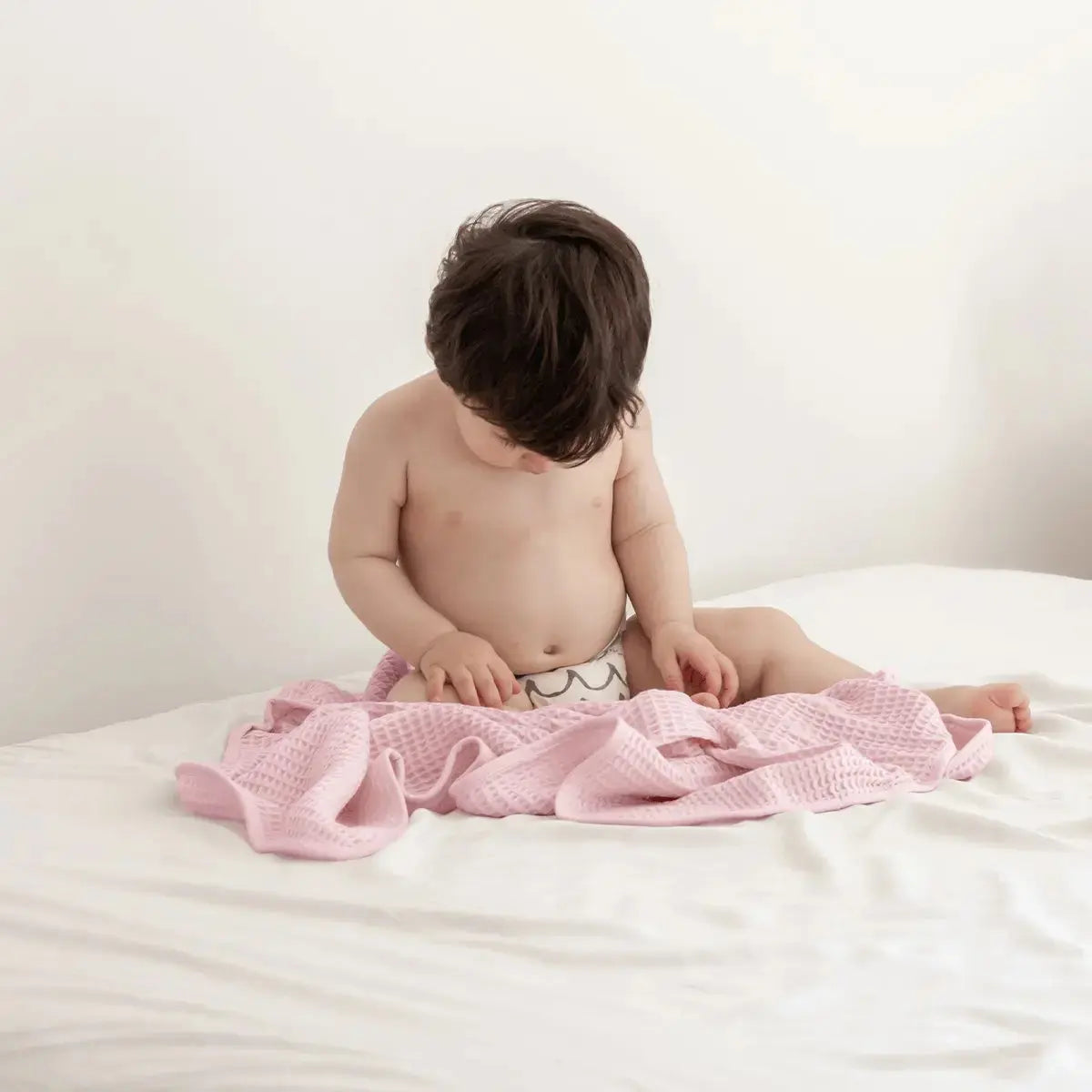 Ettitude Bamboo Waffle Hooded Baby Towel