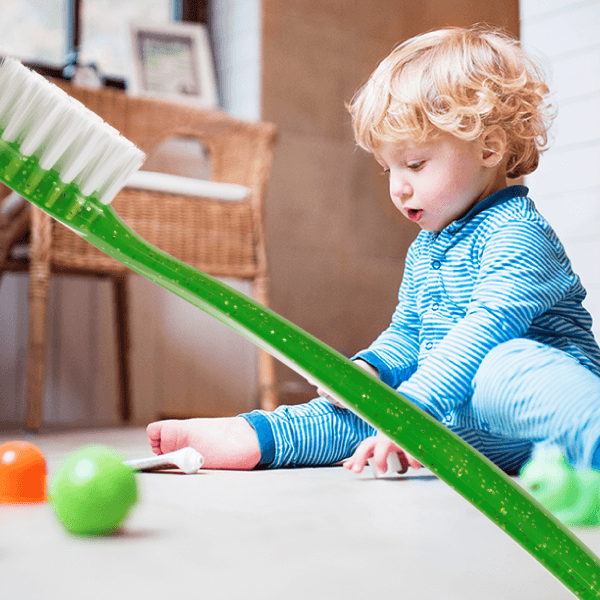 Radius Totz® Brush (18 mo+)