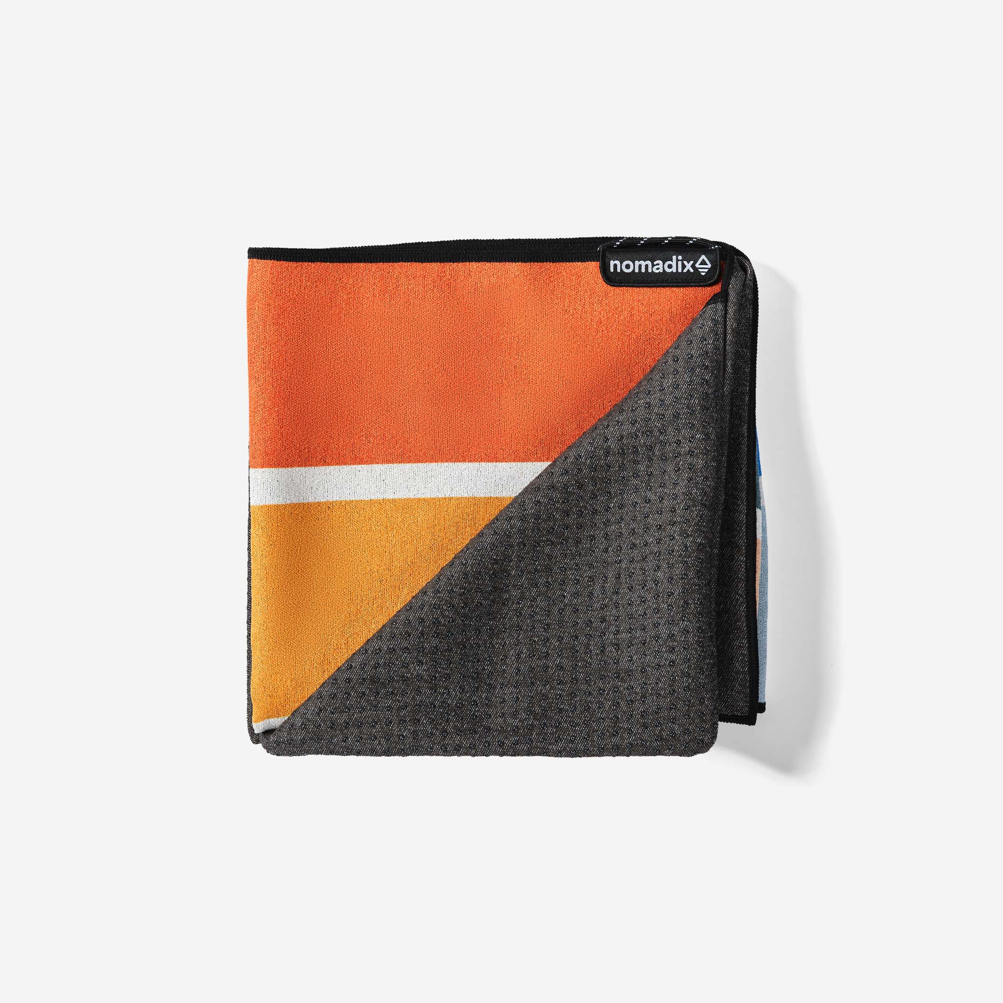 Nomadix Car Seat Cover Towel: Stripes Retro