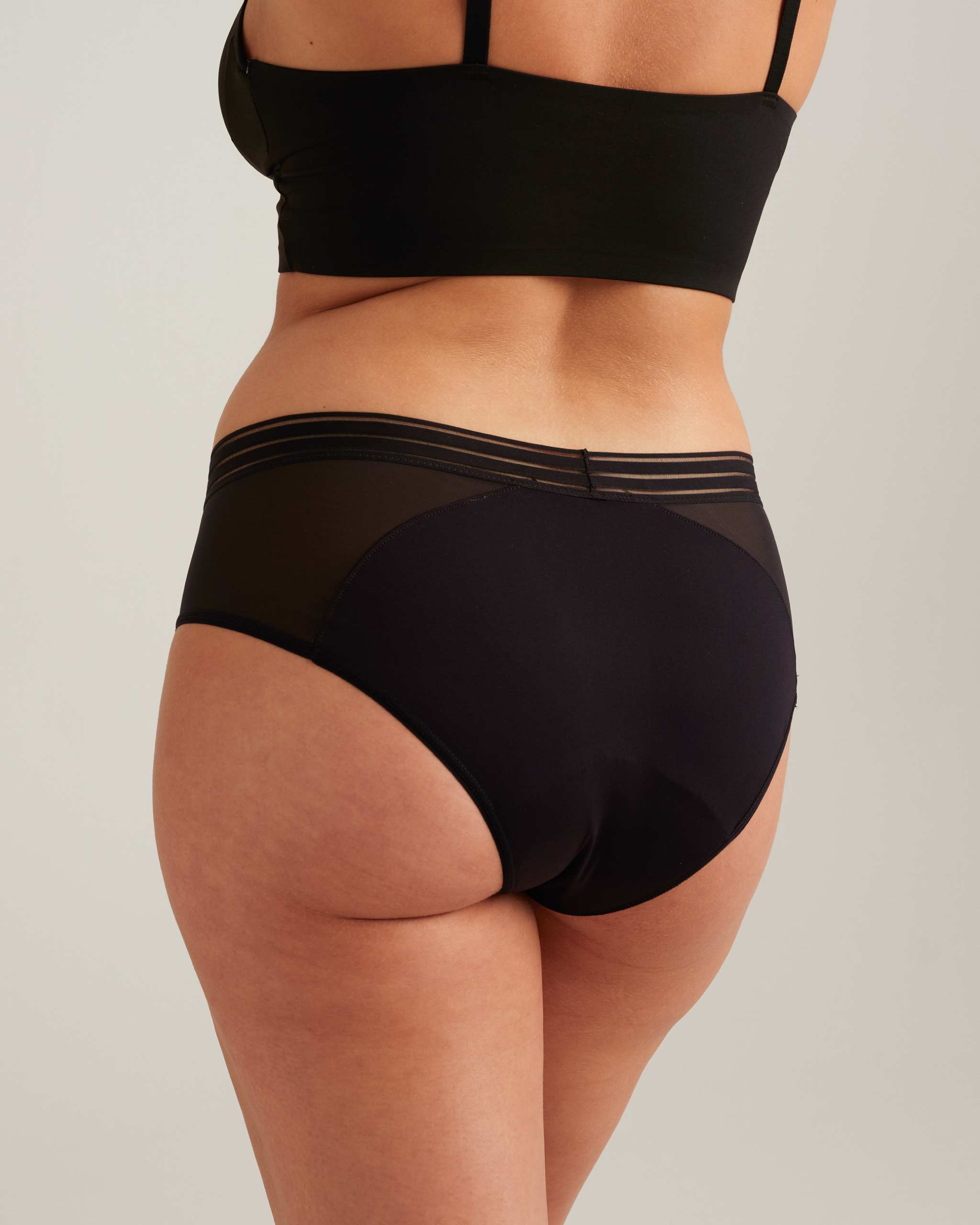 Saalt Leakproof Mesh Hipster